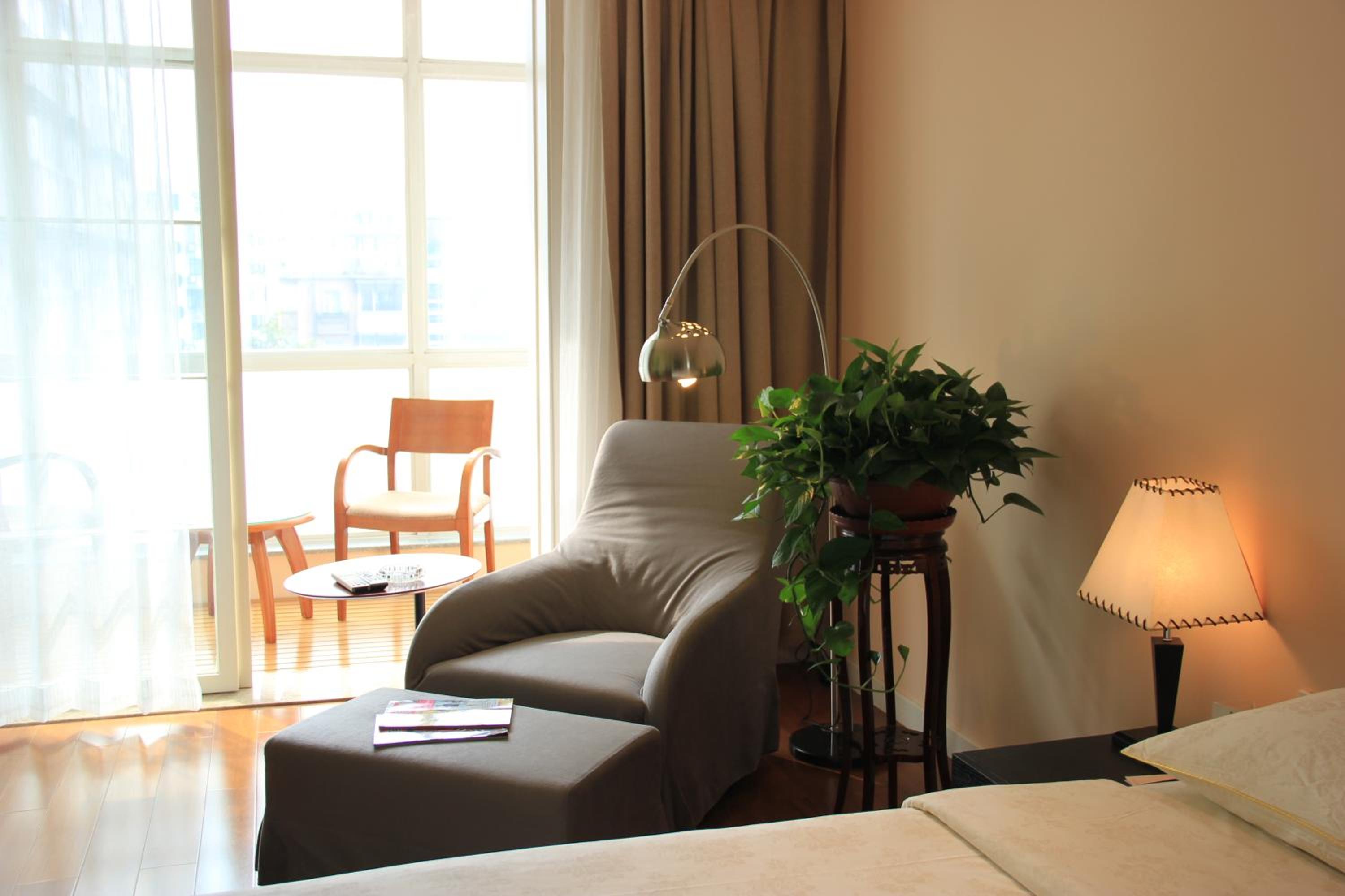 Business Standard Queen Room photo 2