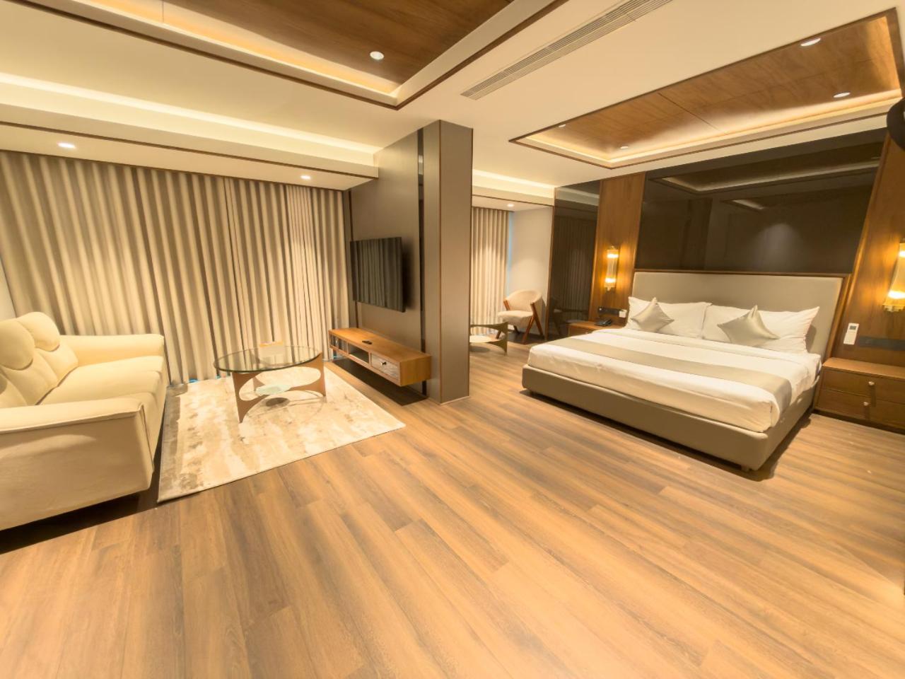 Superior Suite