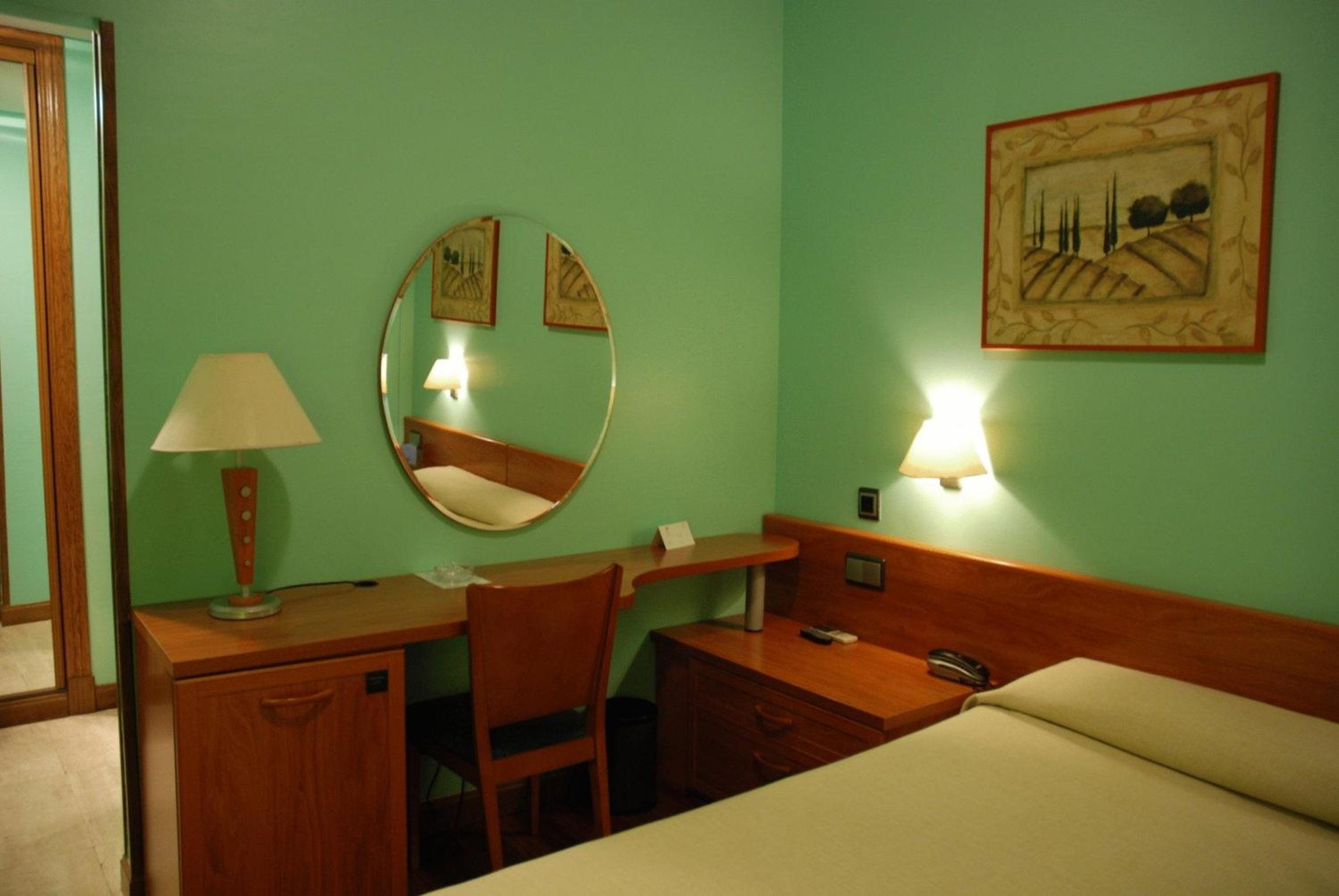 Double Room - Photo 4