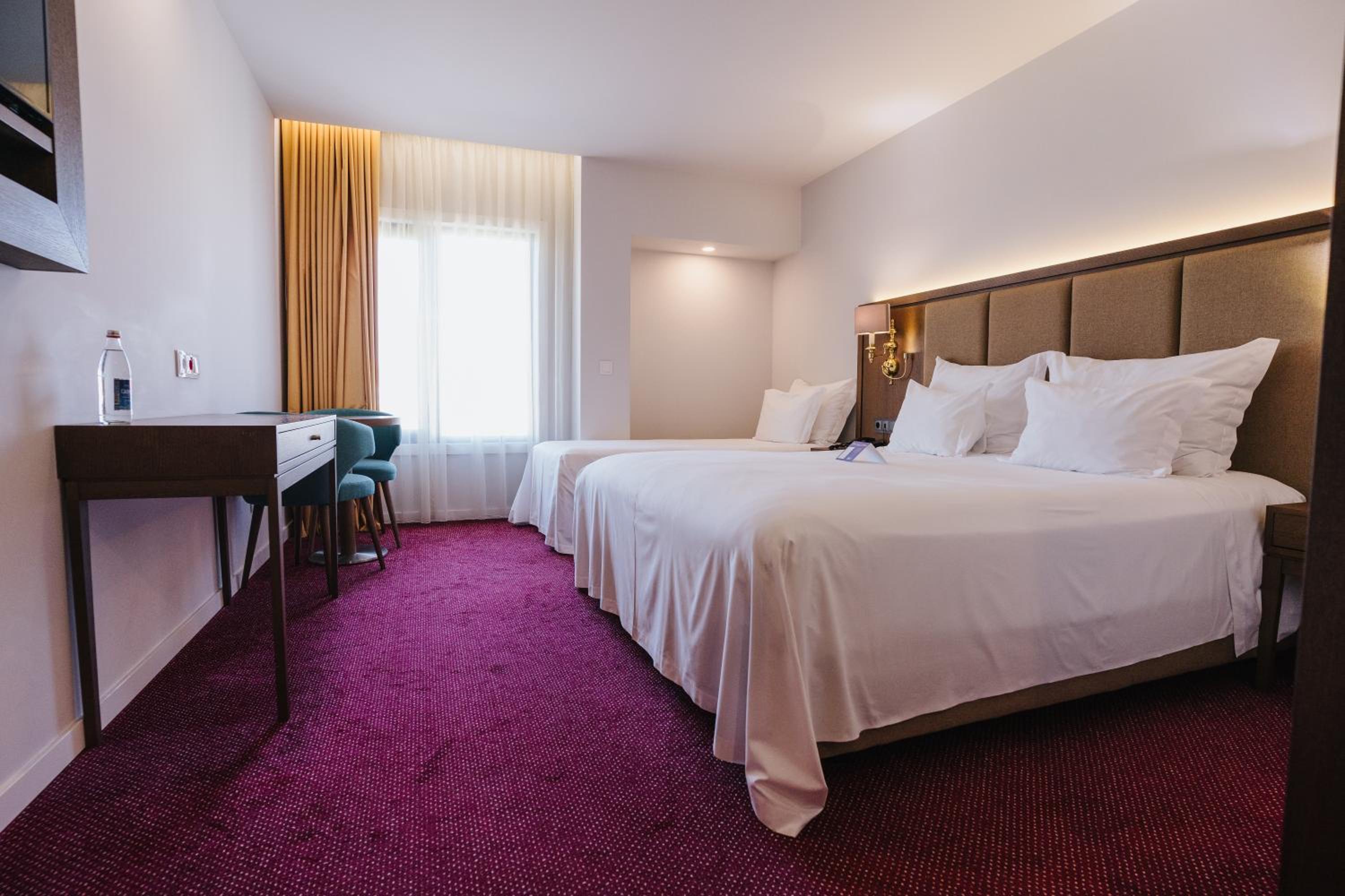 Triple Room - Photo 1
