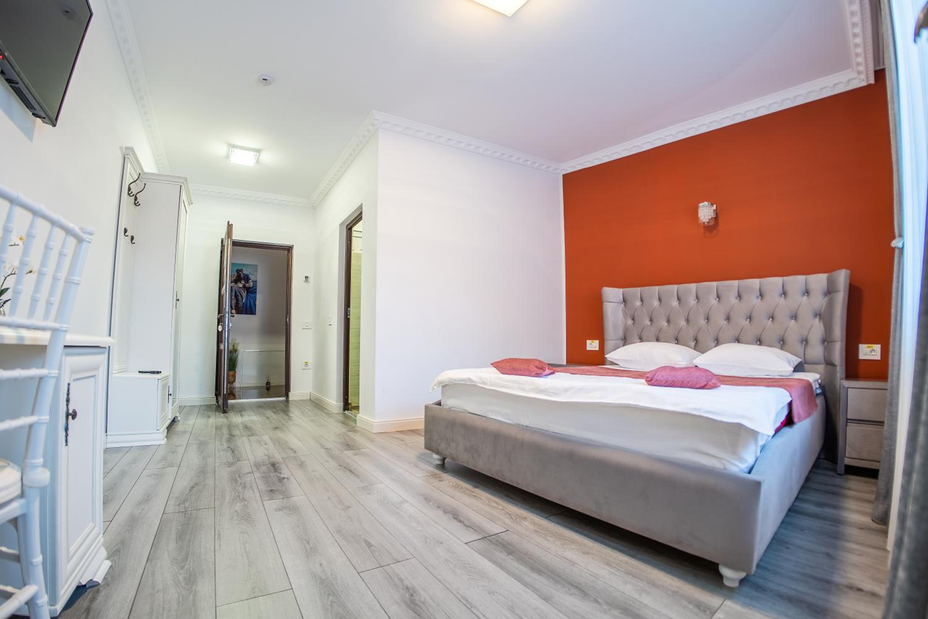 Double Room with Private Bathroom photo 1
