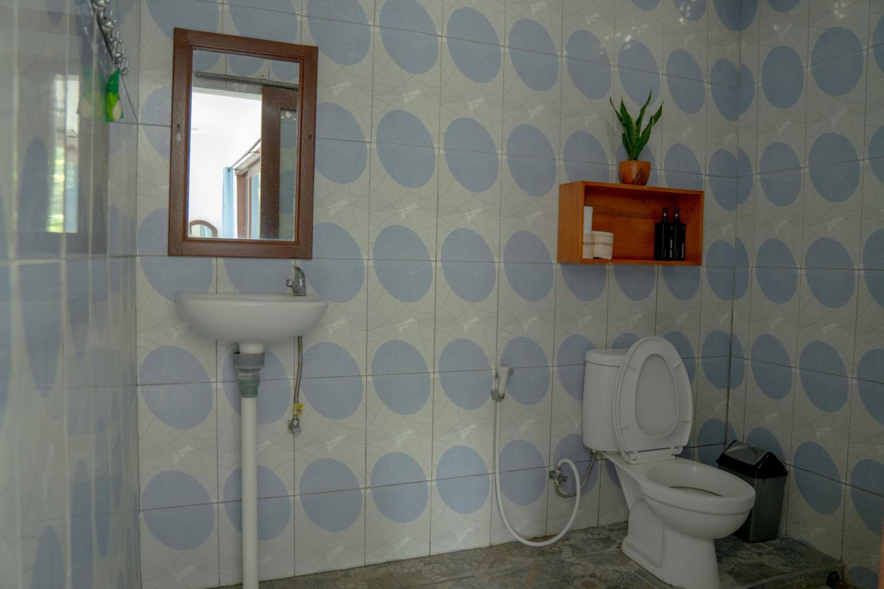 Standard Double Room - Photo 2
