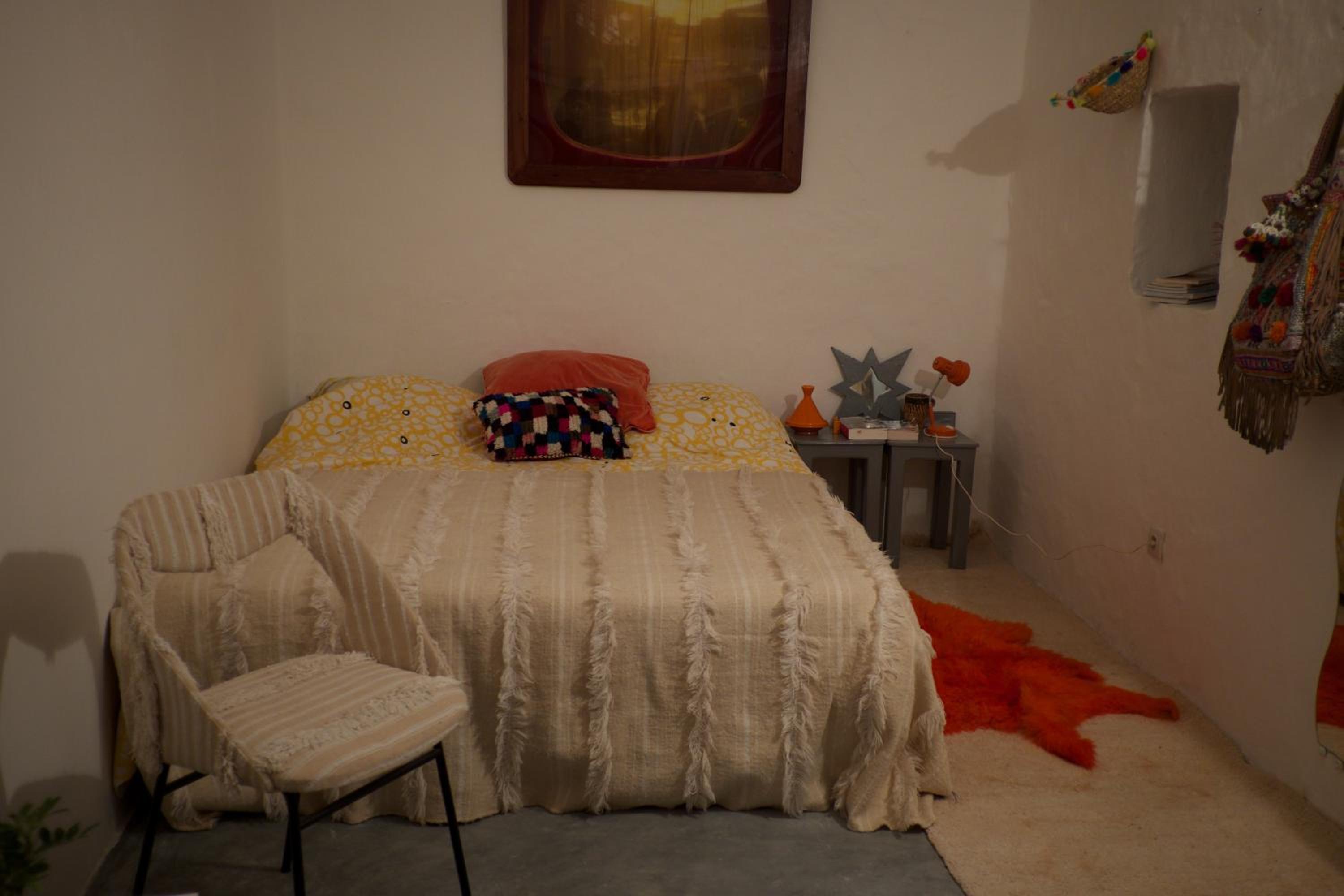 Four-Bedroom House - Photo 20