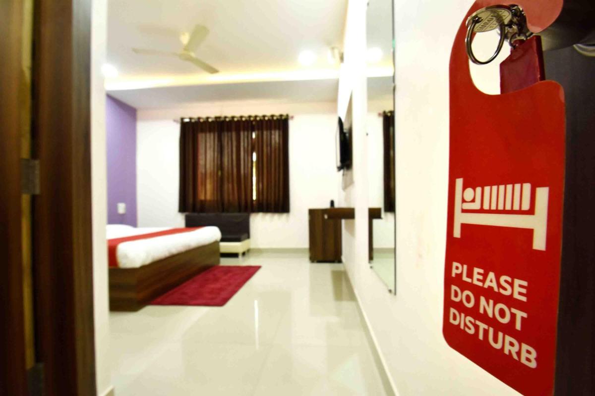 Standard Double Room with Fan photo 2