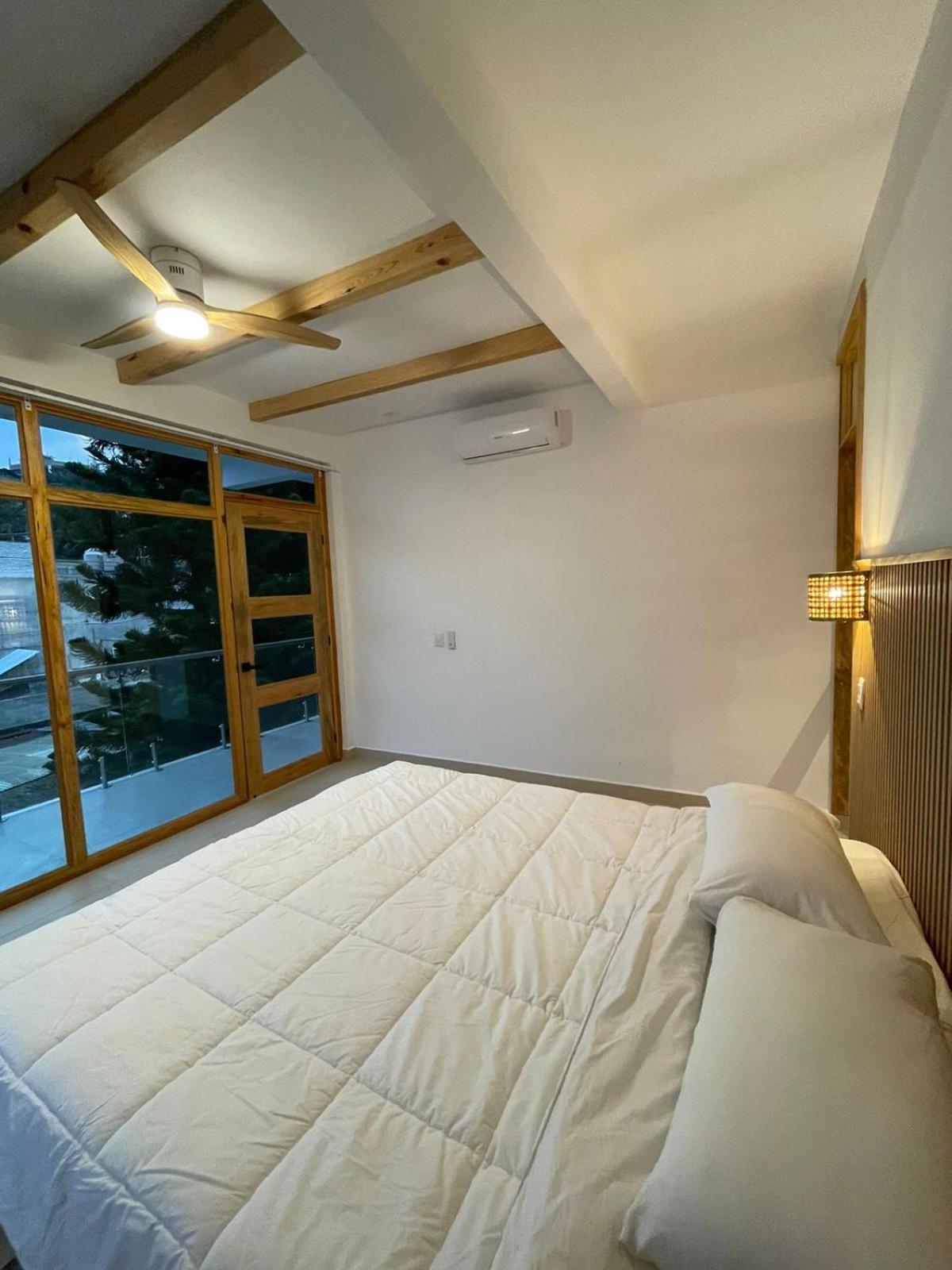 Suite with Lake View photo 1