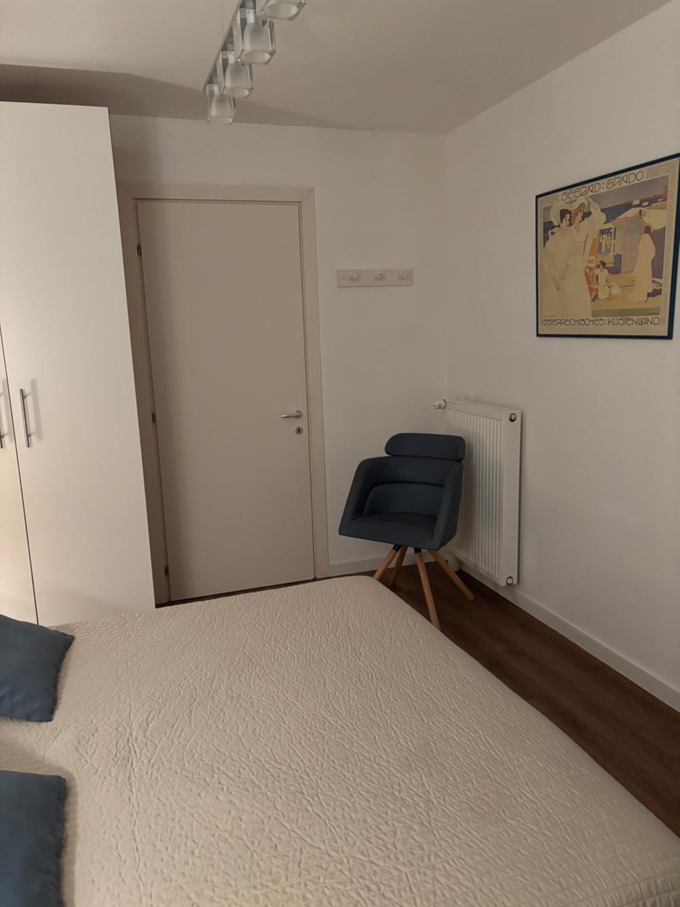 Budget Double Room photo 3