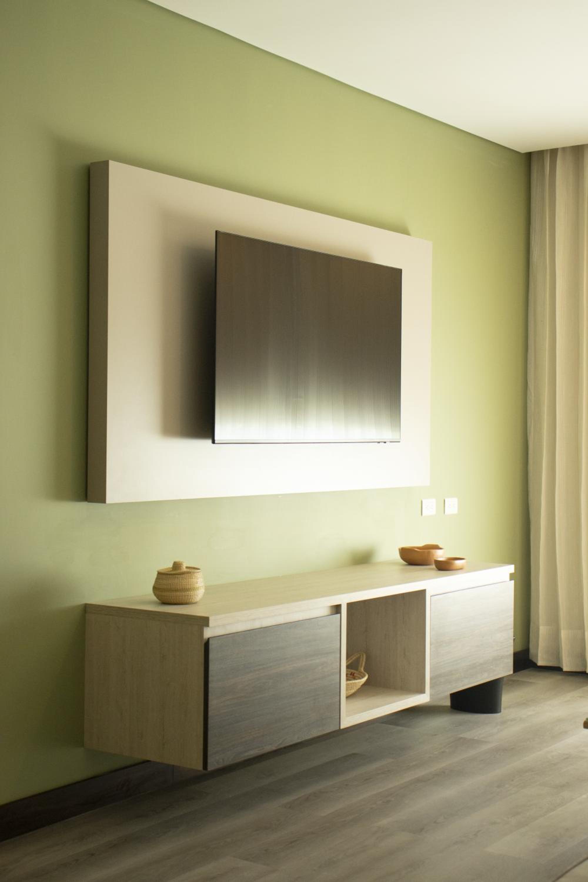 Superior King Suite photo 3