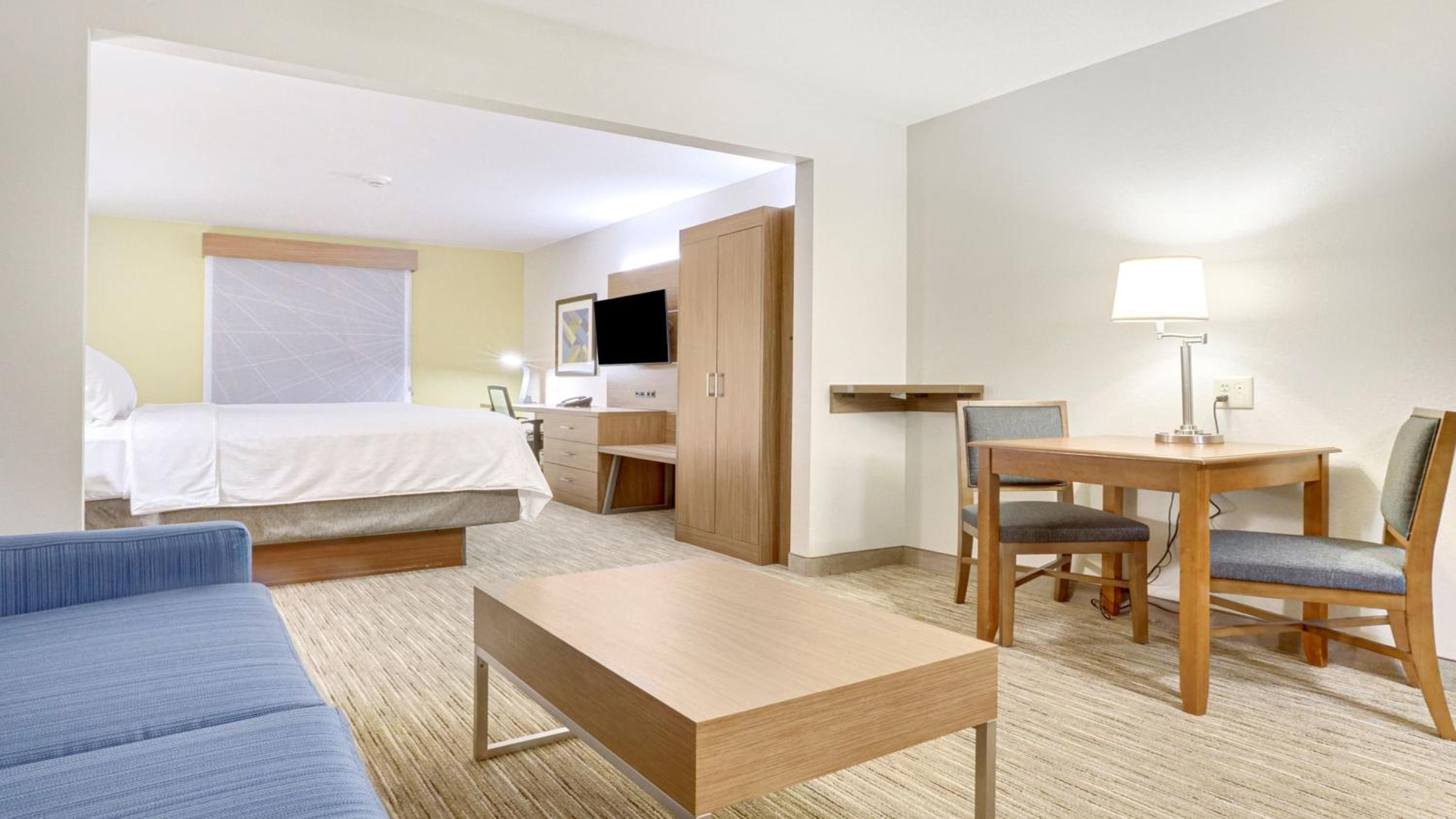 King Suite - Photo 4