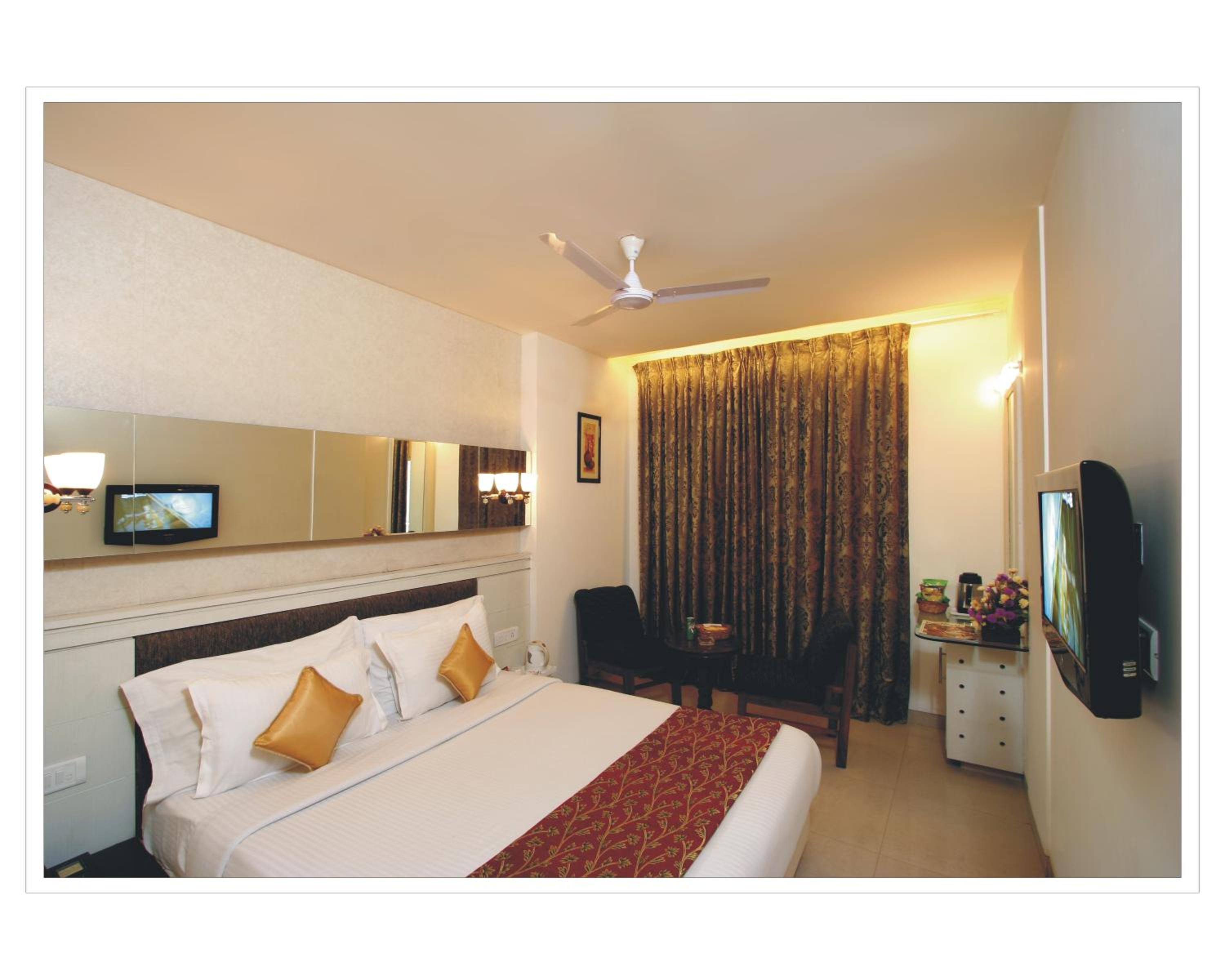 Super Deluxe Double Room - Photo 2