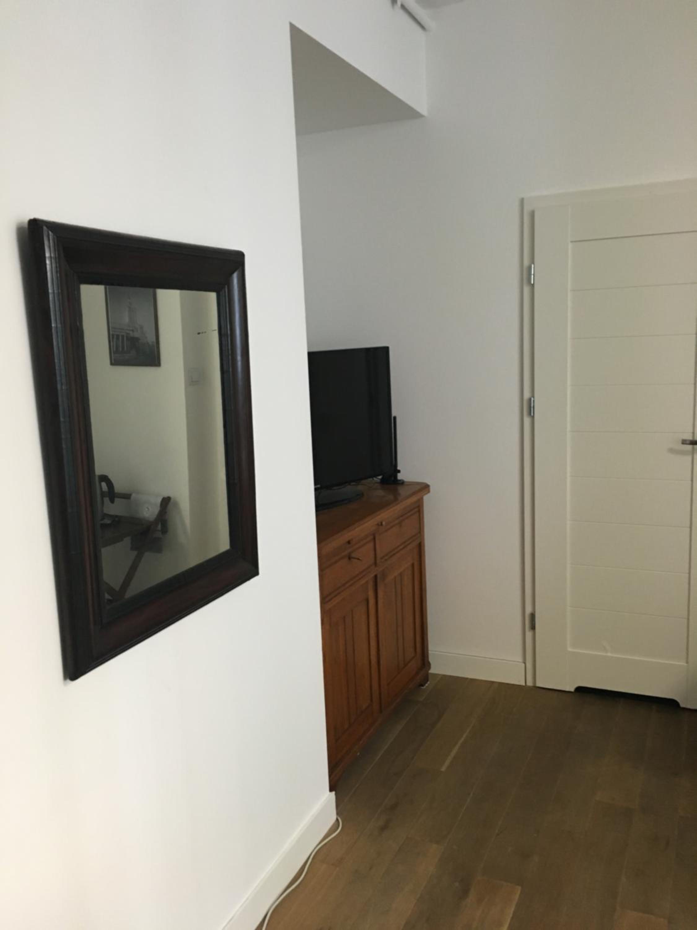 Apartment - Photo 8