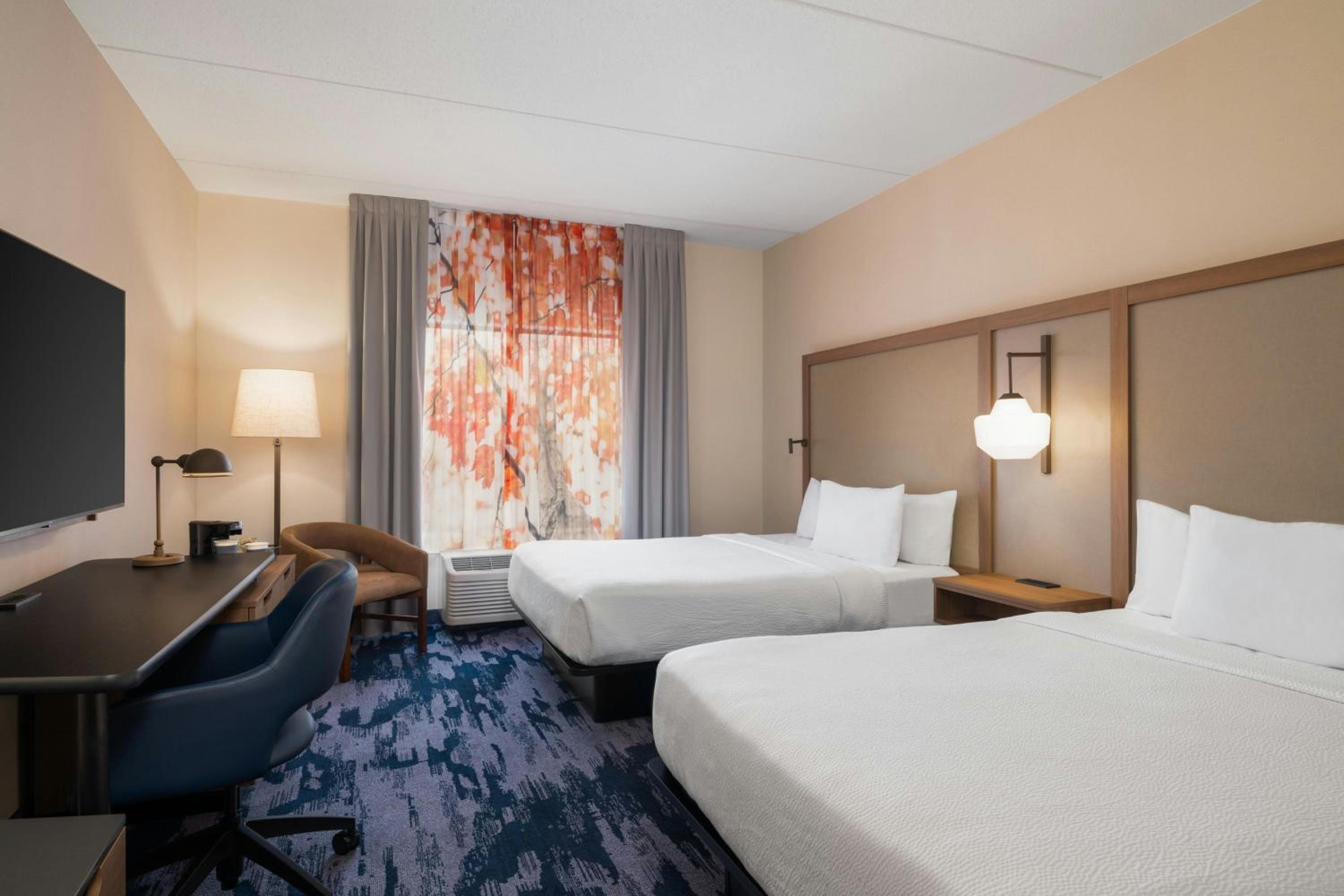 Queen Room with Two Queen Beds - Hearing Accessible - Photo 1