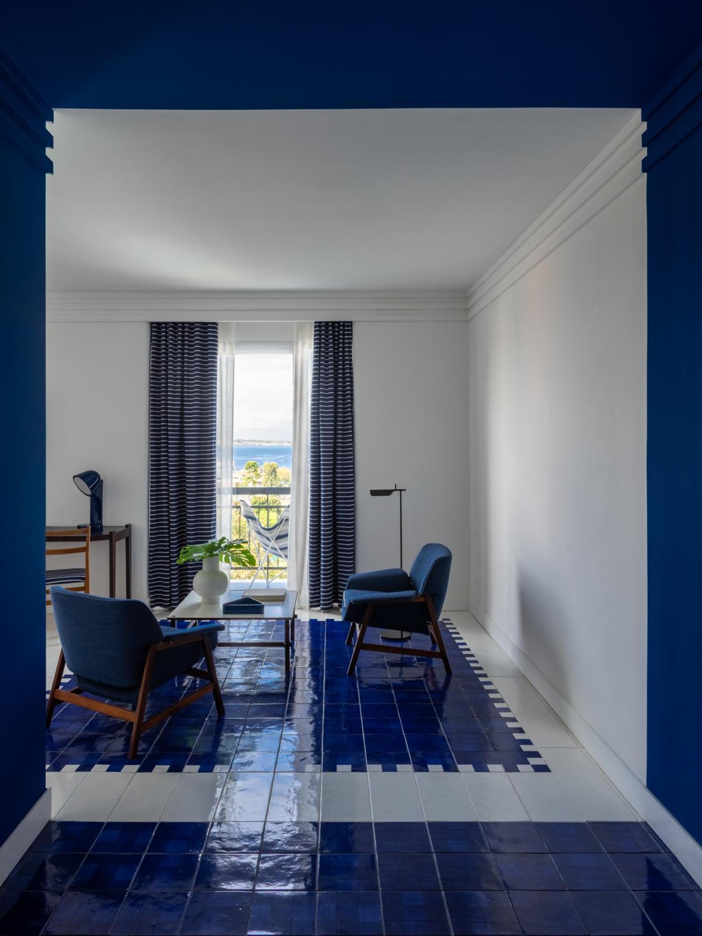Suite with Sea View