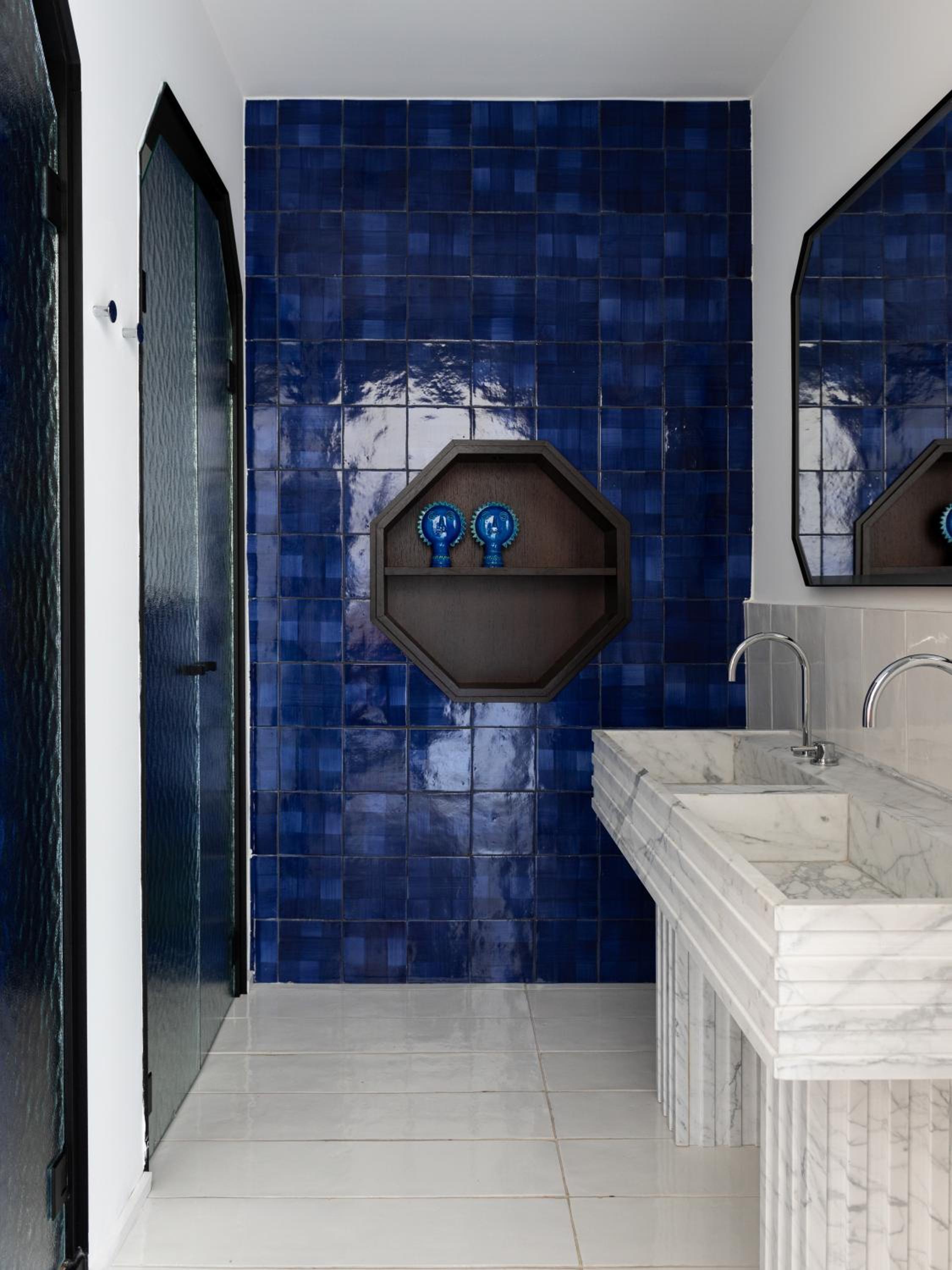 Junior Suite with Sea View - Photo 2