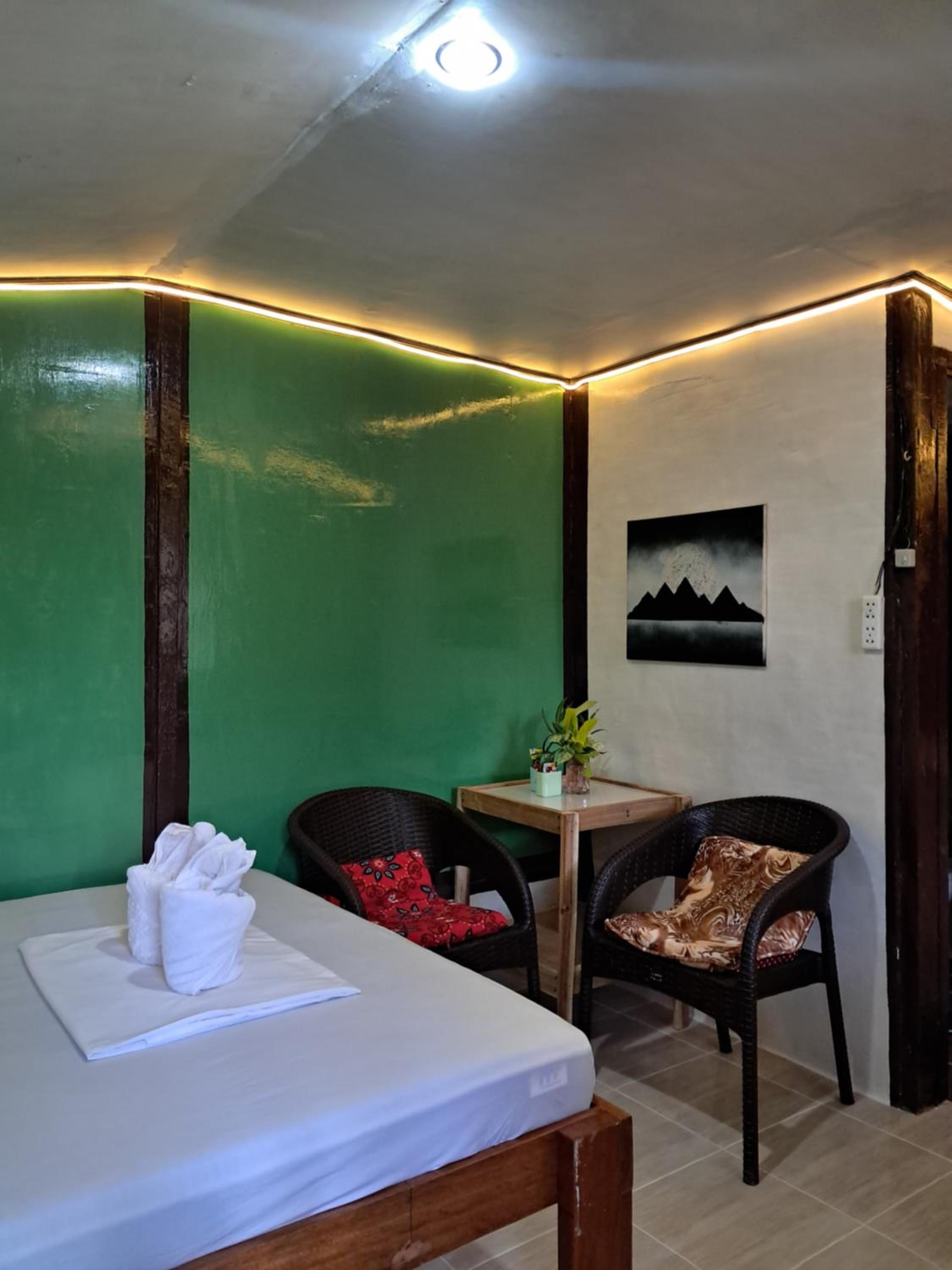 One-Bedroom Bungalow photo 1