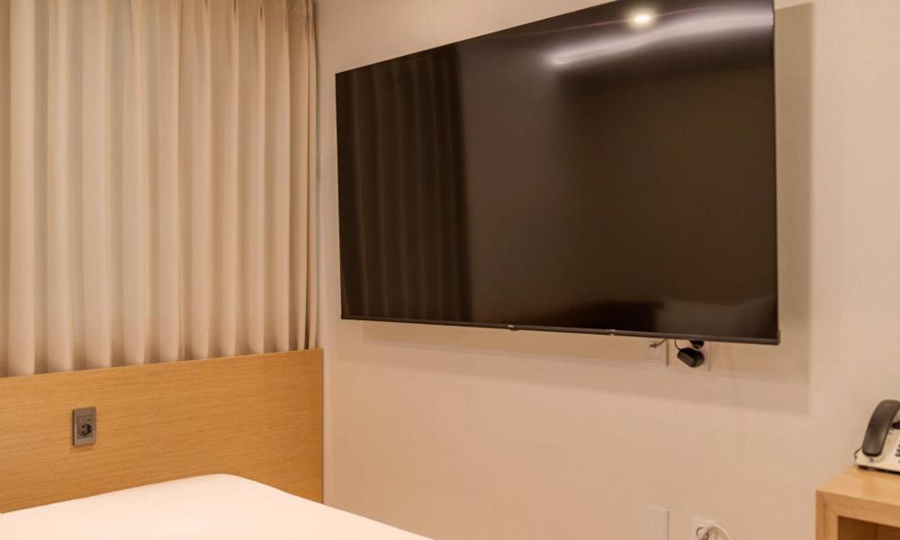 Standard Double Room - Photo 3