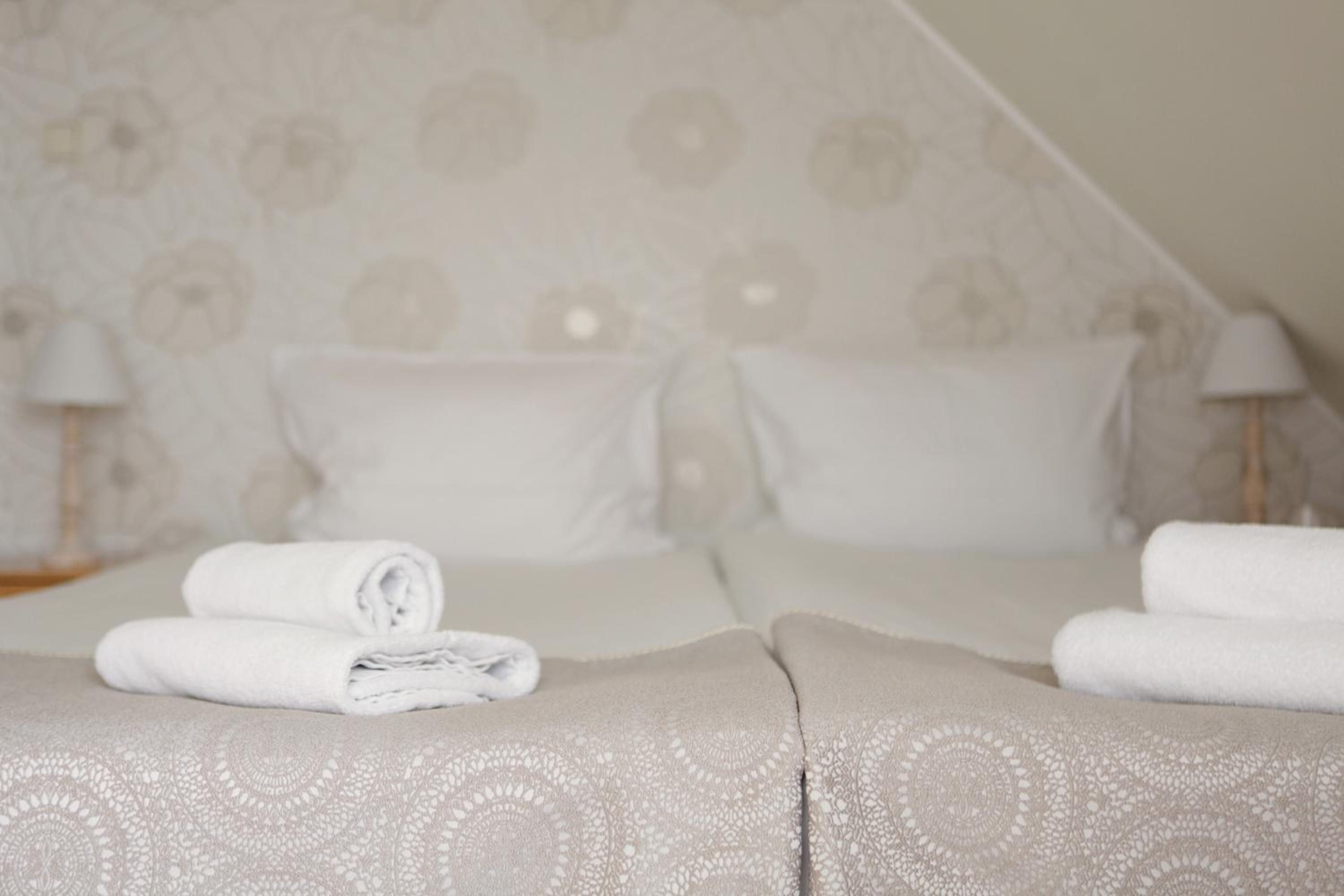 Double or Twin Room photo 3
