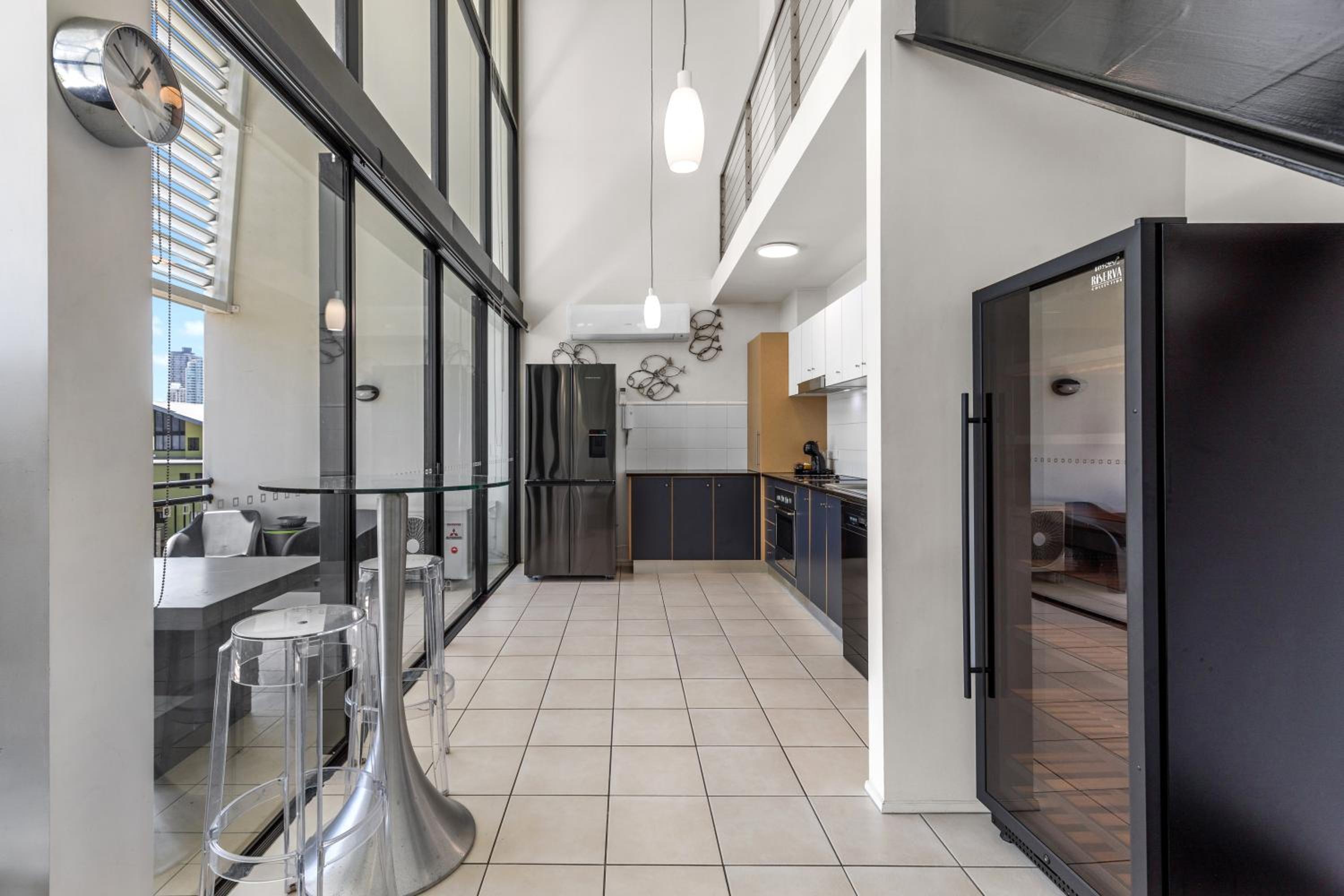 One-Bedroom Loft Penthouse