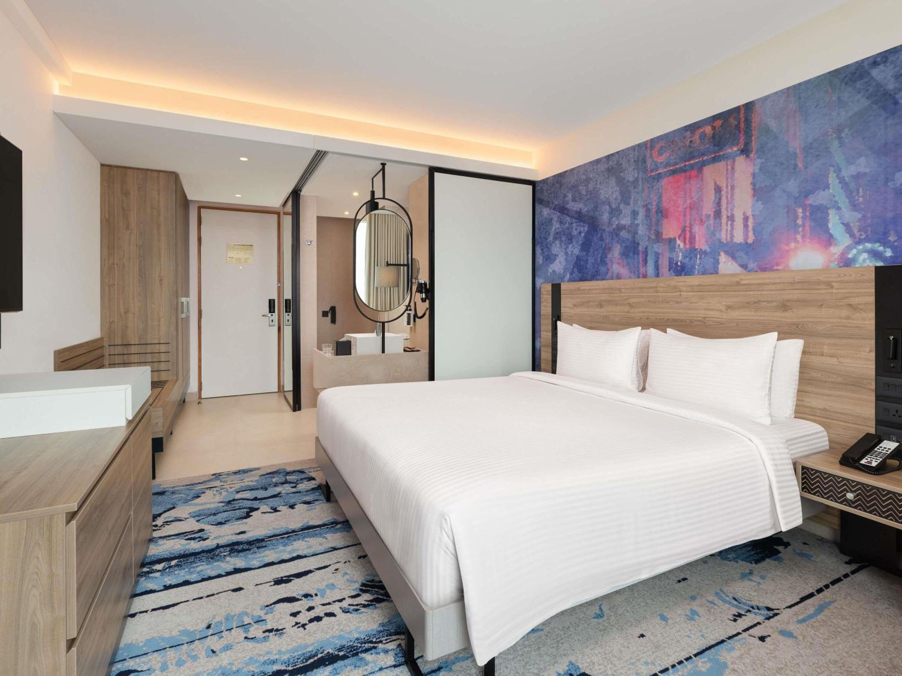 Superior King Room - Photo 5