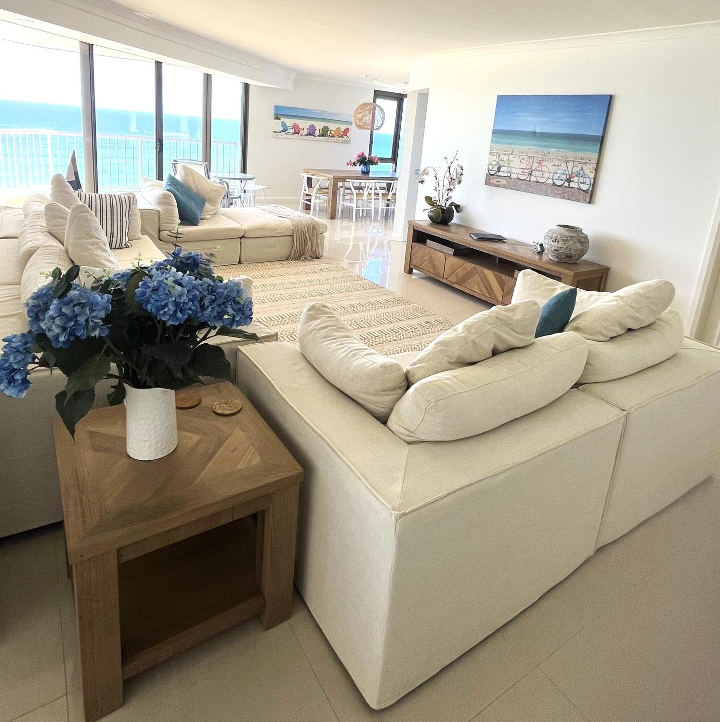 Four-Bedroom Penthouse Apartment