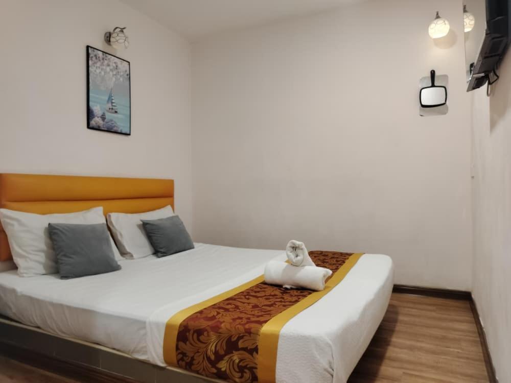 Standard Double Room - Photo 2