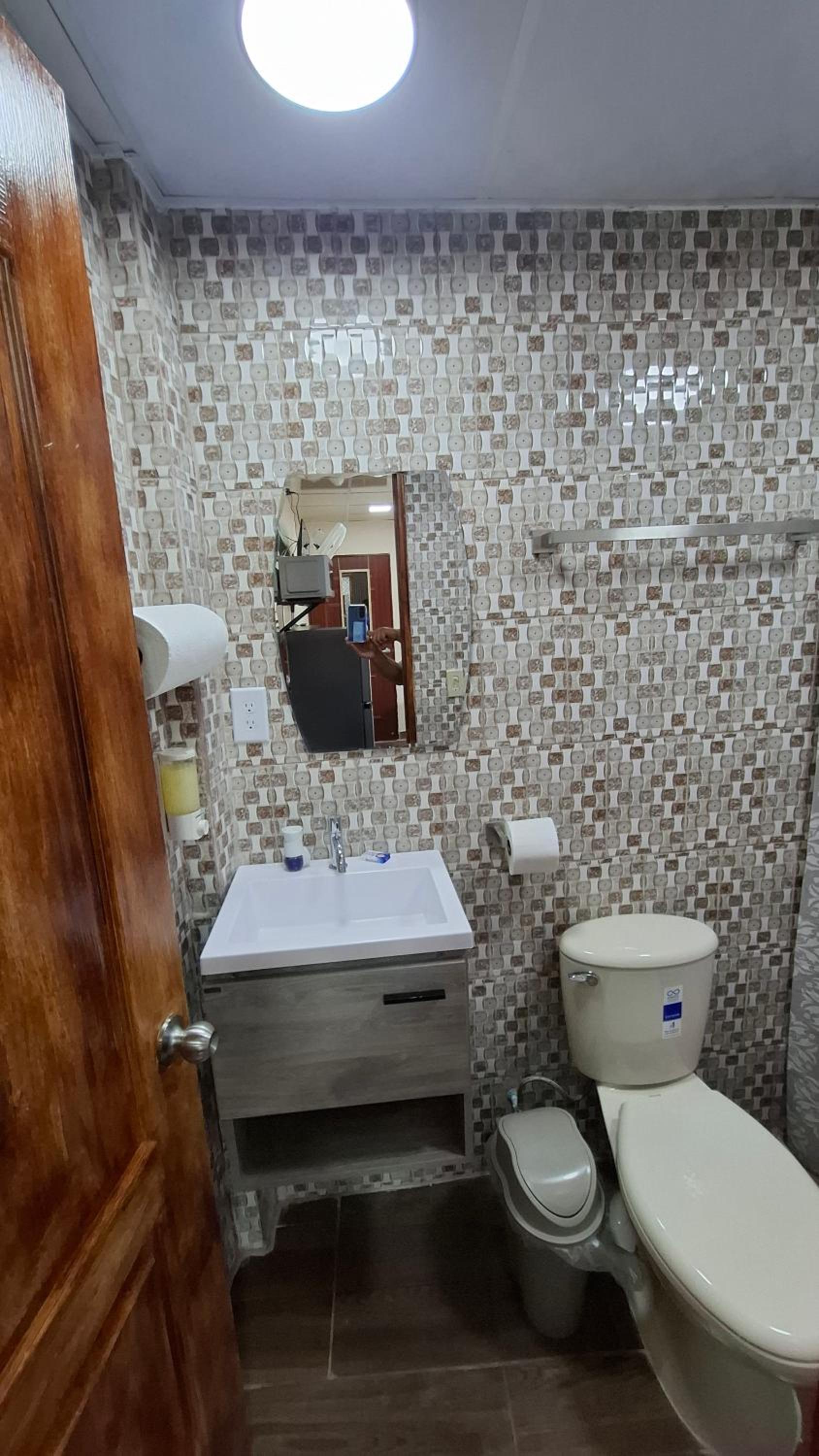 Deluxe Queen Room with Two Queen Beds photo 1
