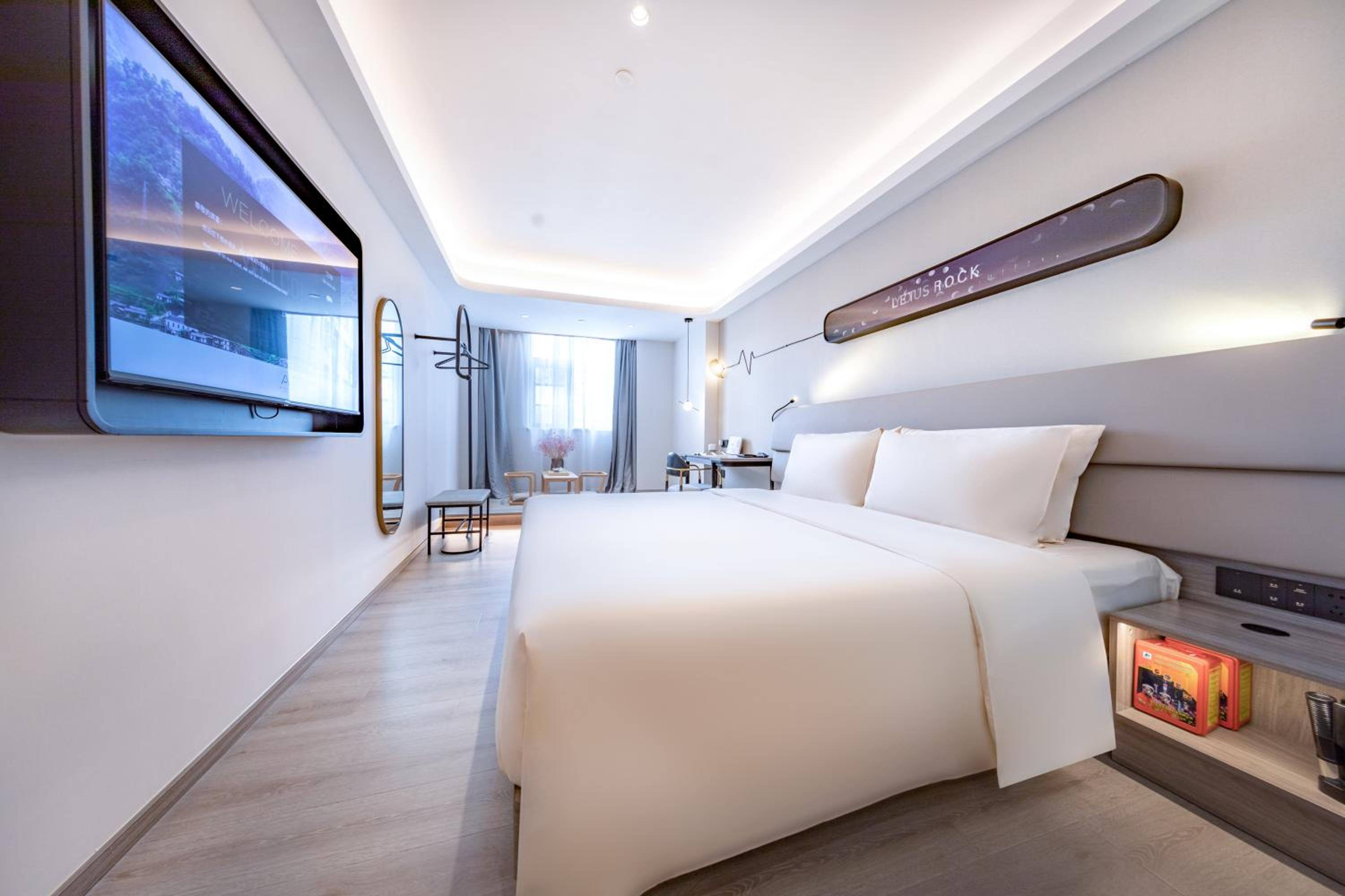 Jimu Double Room