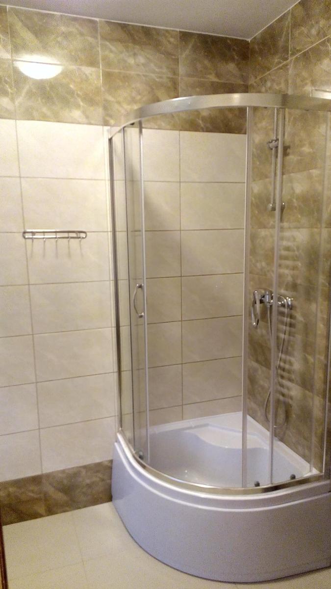 Single Room with Private Bathroom photo 2