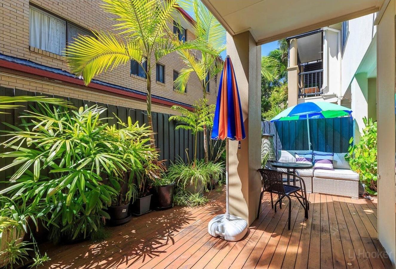 2-Bedroom Spacious 3-level luxury Villa photo 2