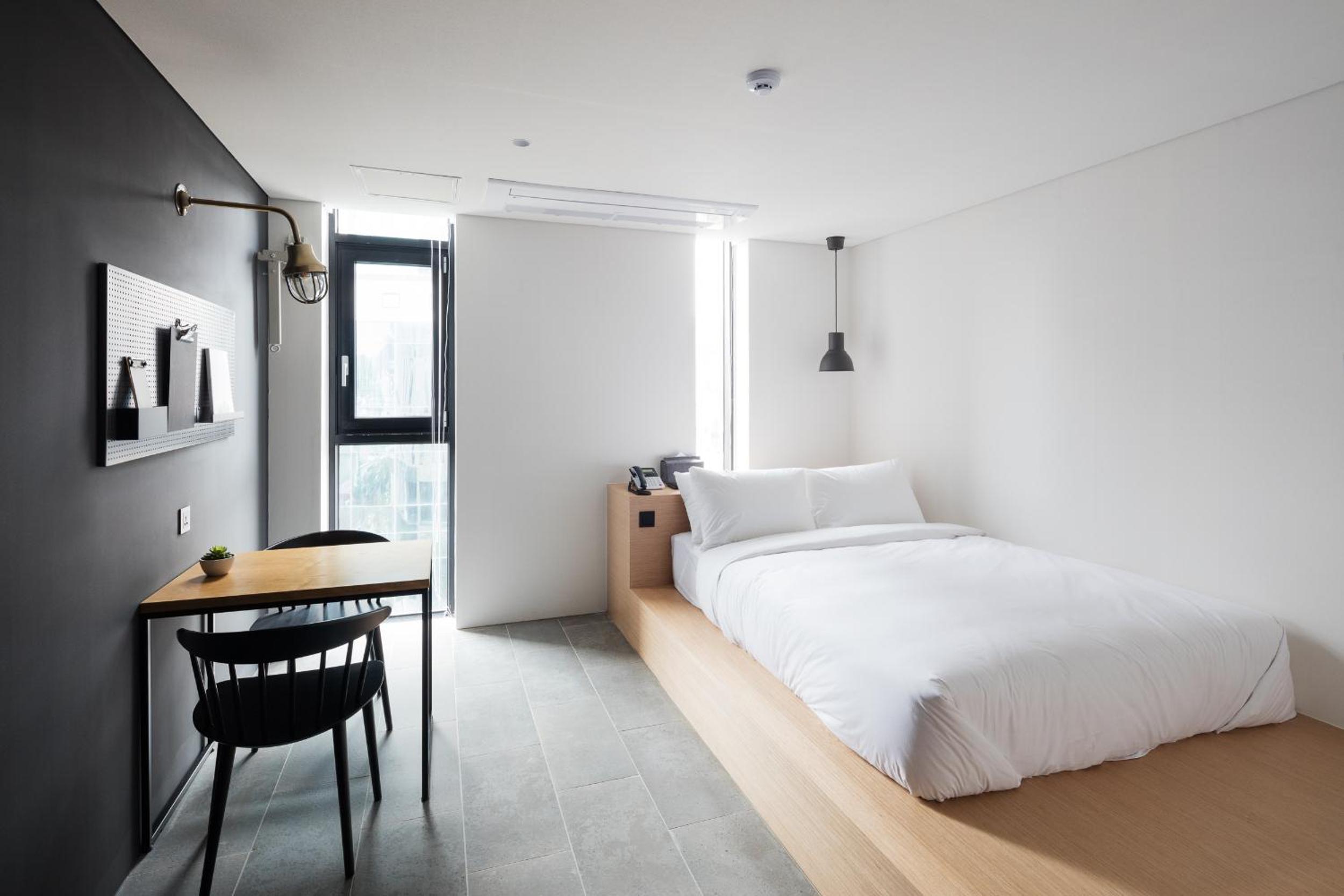 Standard Double Room photo 2