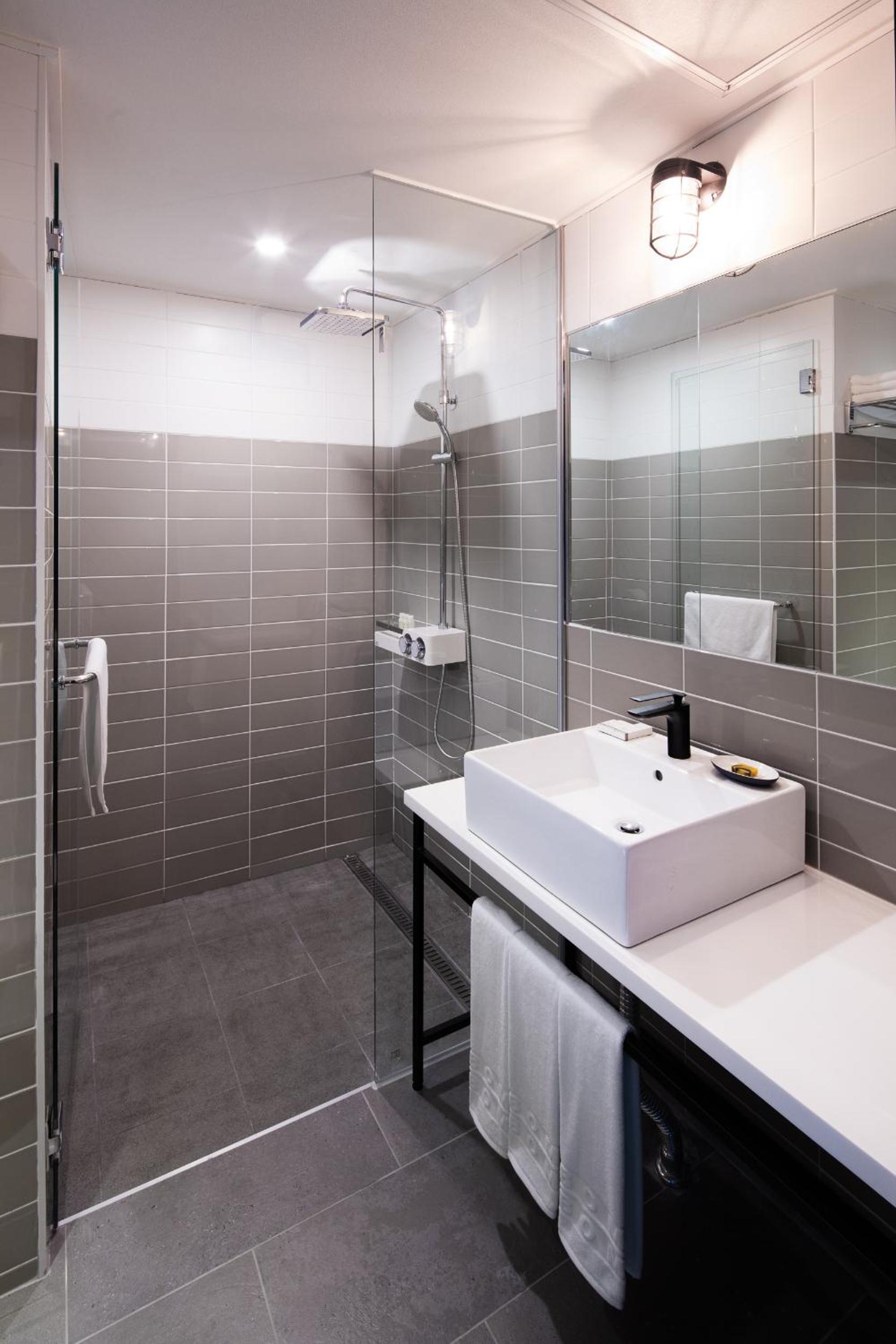 Deluxe Triple Room photo 2