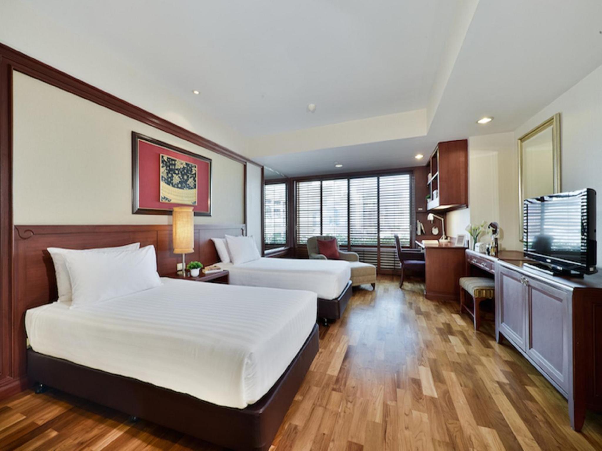 One-Bedroom Executive Twin photo 2