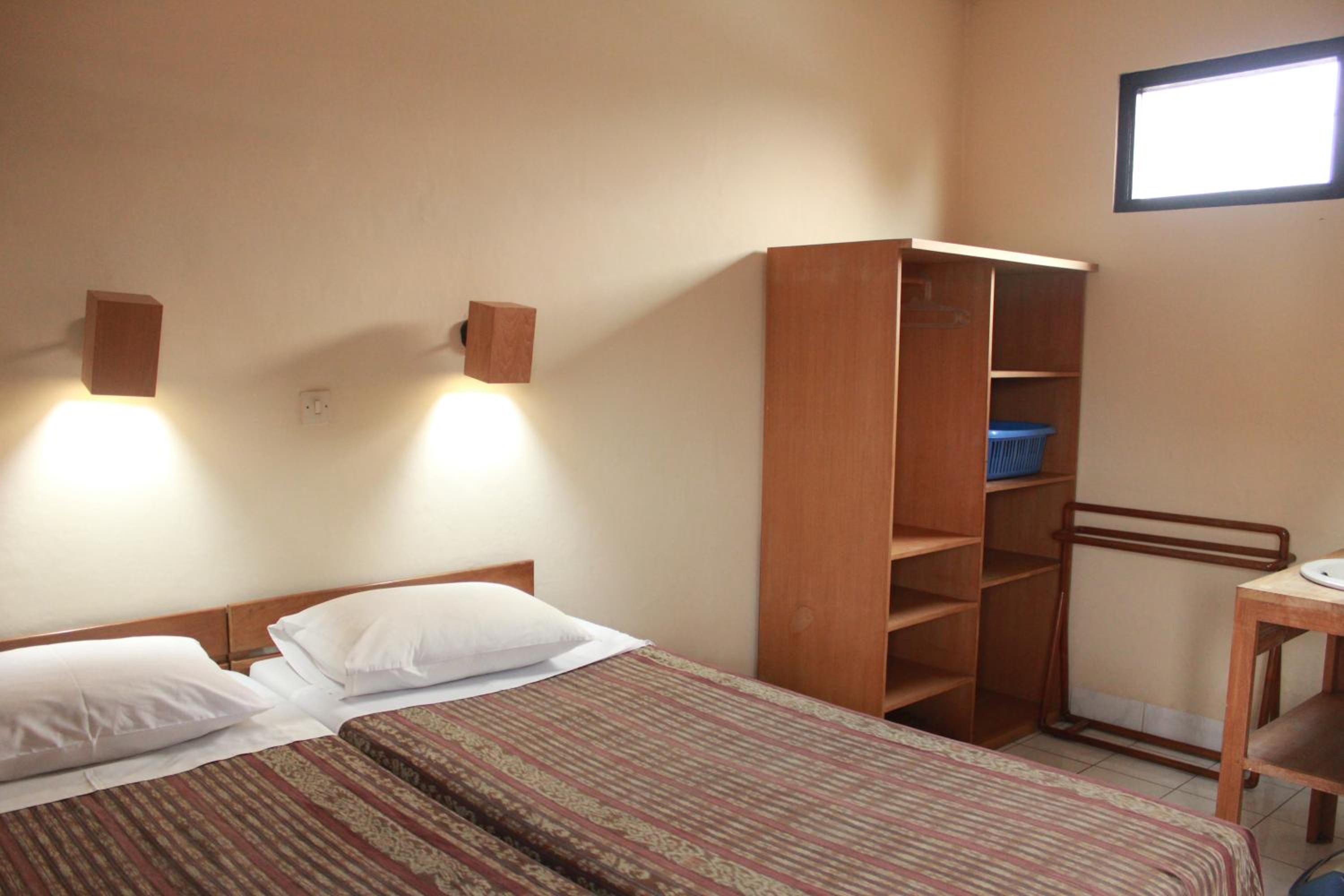 Economy Twin Room