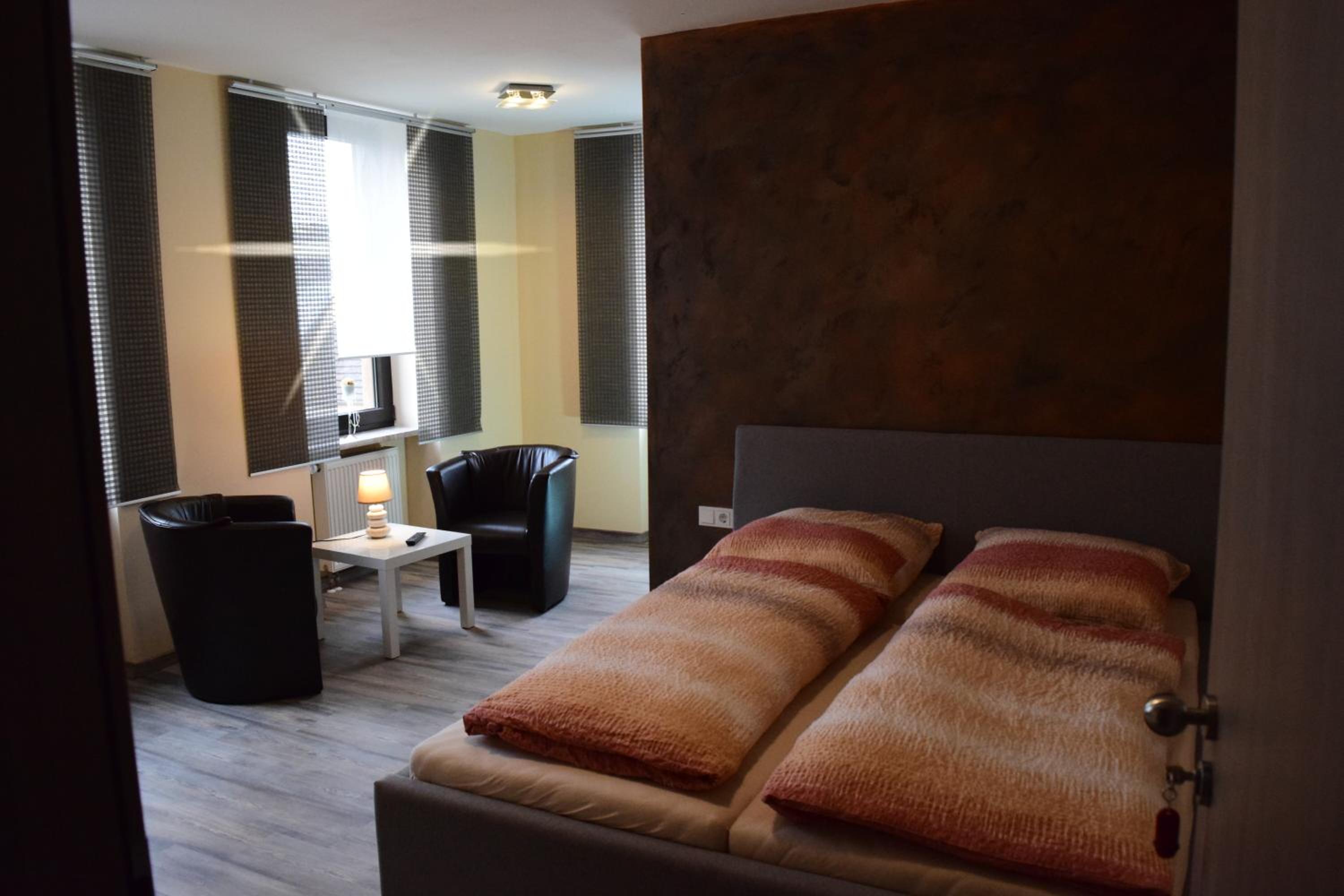 Double Room - Photo 2