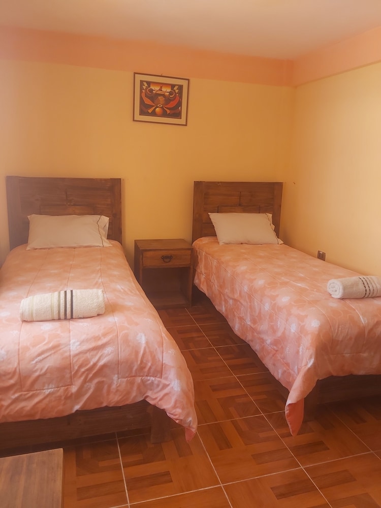 Basic Twin Room photo 1