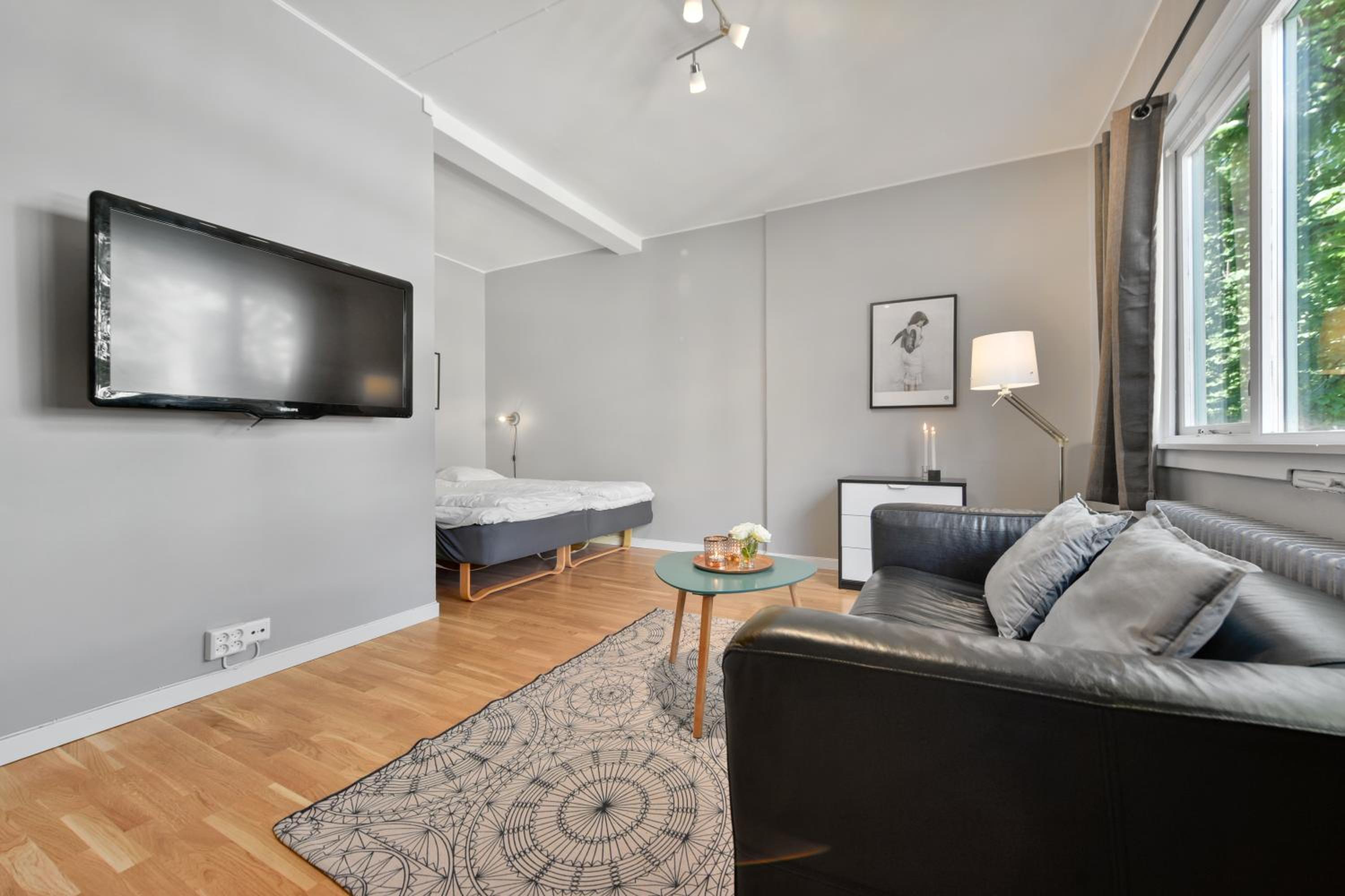 Budget Studio Apartment For Four
