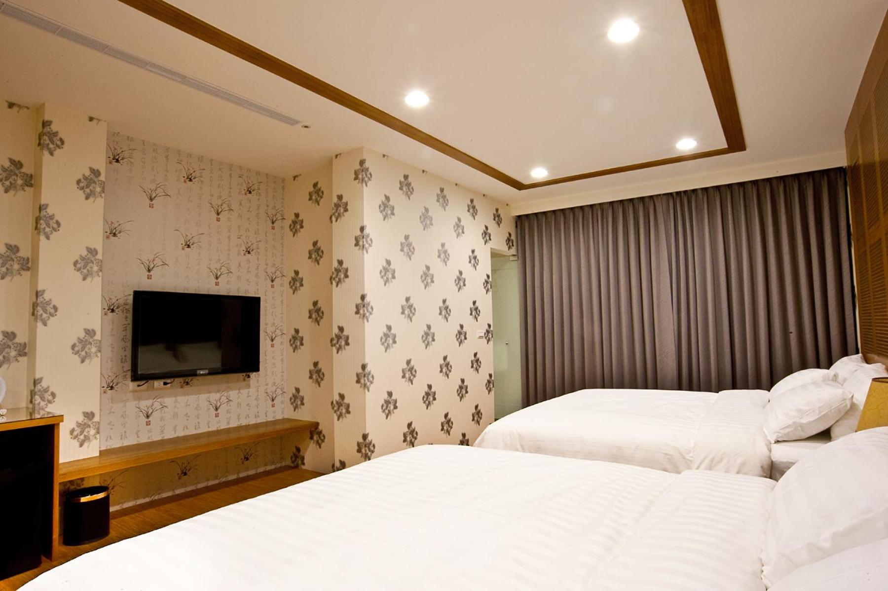 Japanese-Style Quadruple Room photo 2