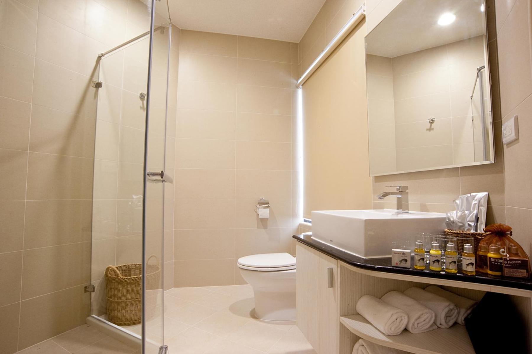 Japanese-Style Quadruple Room photo 3