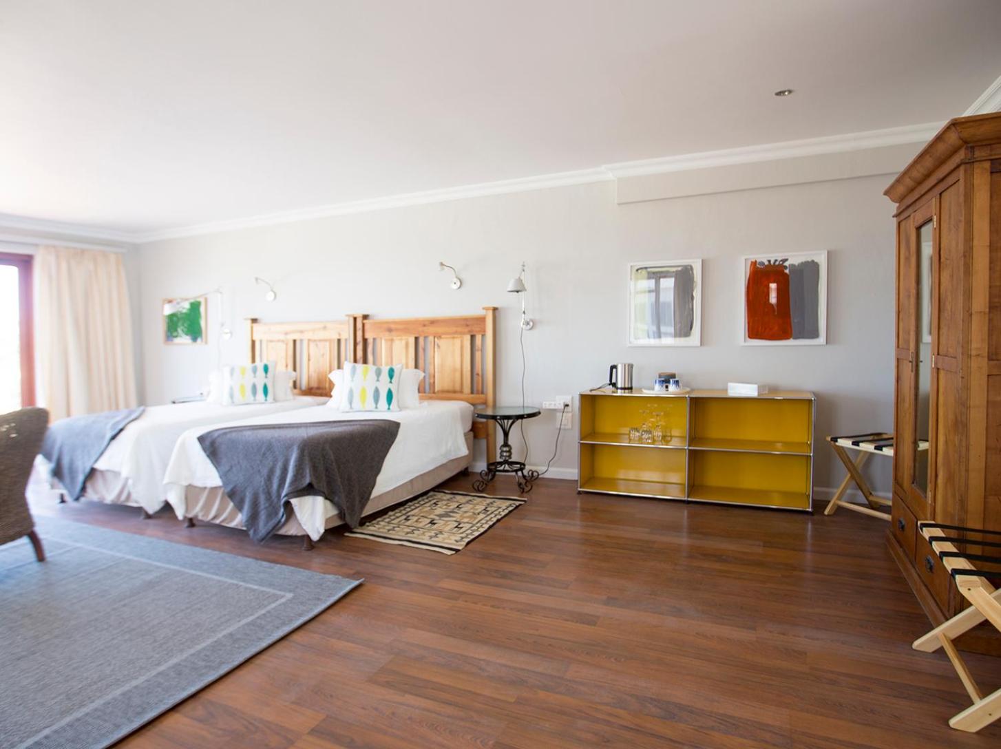 Deluxe Double Room with Balcony and Sea View photo 3