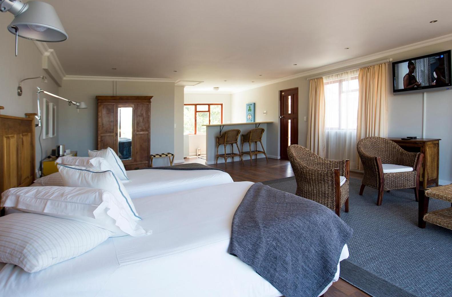 Deluxe Double Room with Balcony and Sea View photo 1