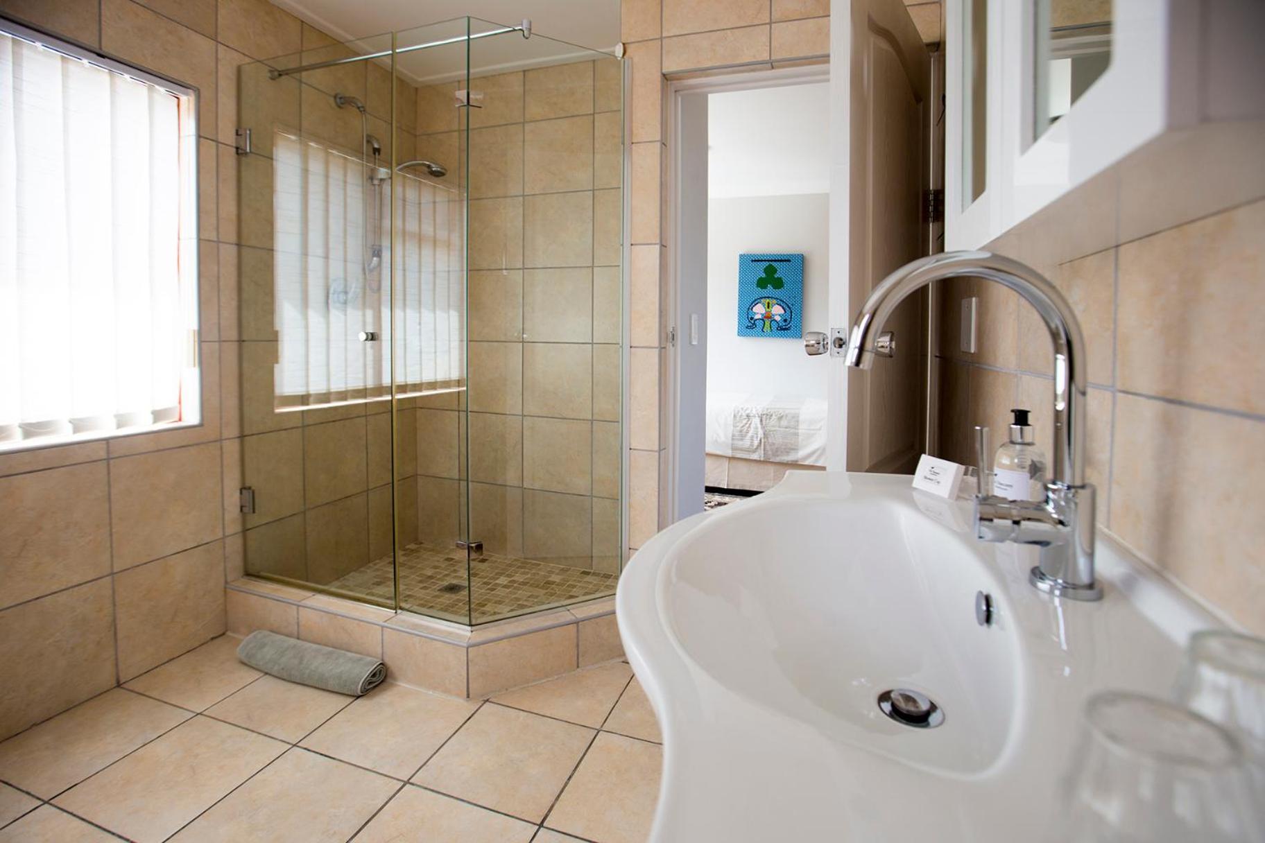 Deluxe Double Room with Balcony and Sea View photo 2
