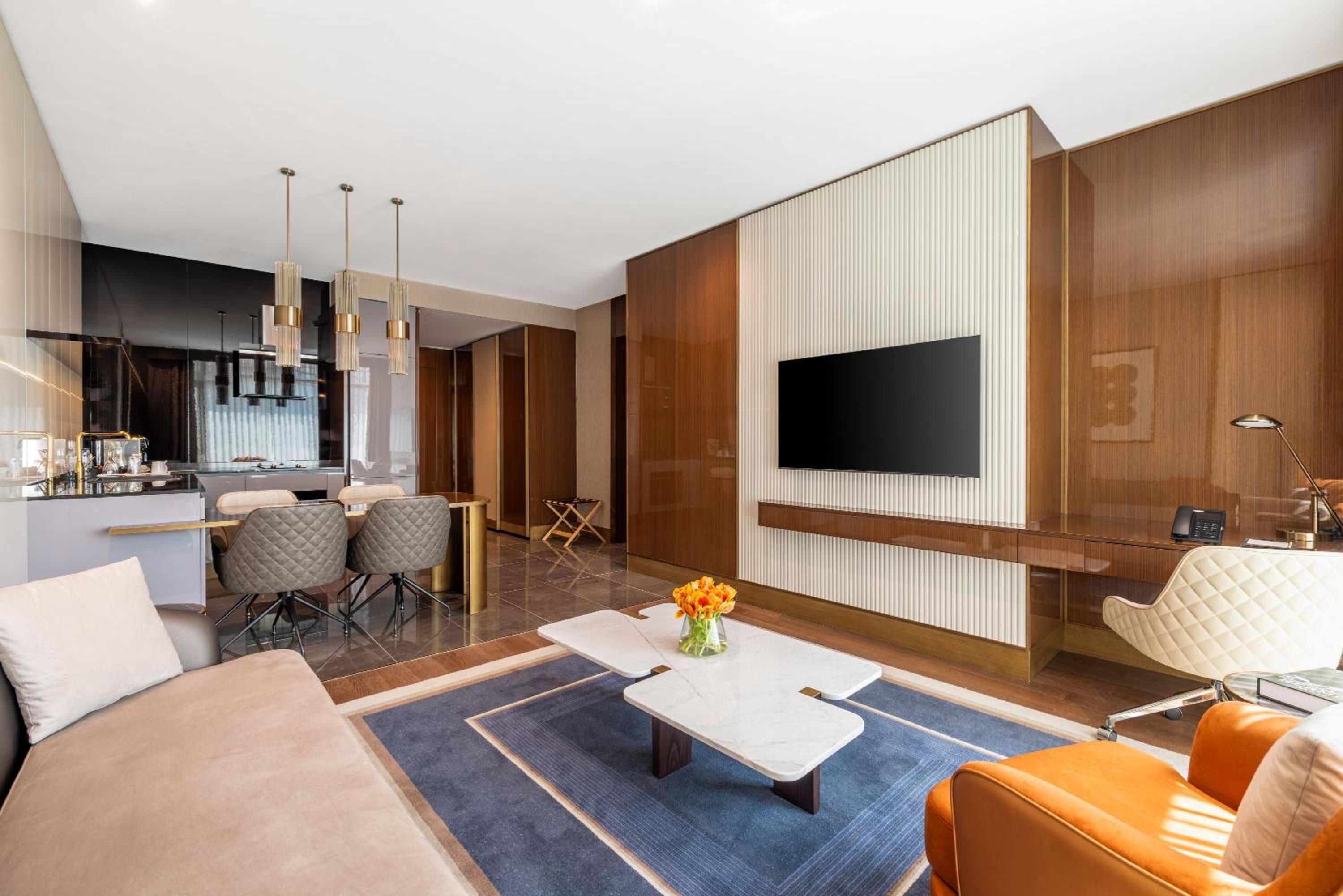 One-Bedroom Apartment - Photo 10