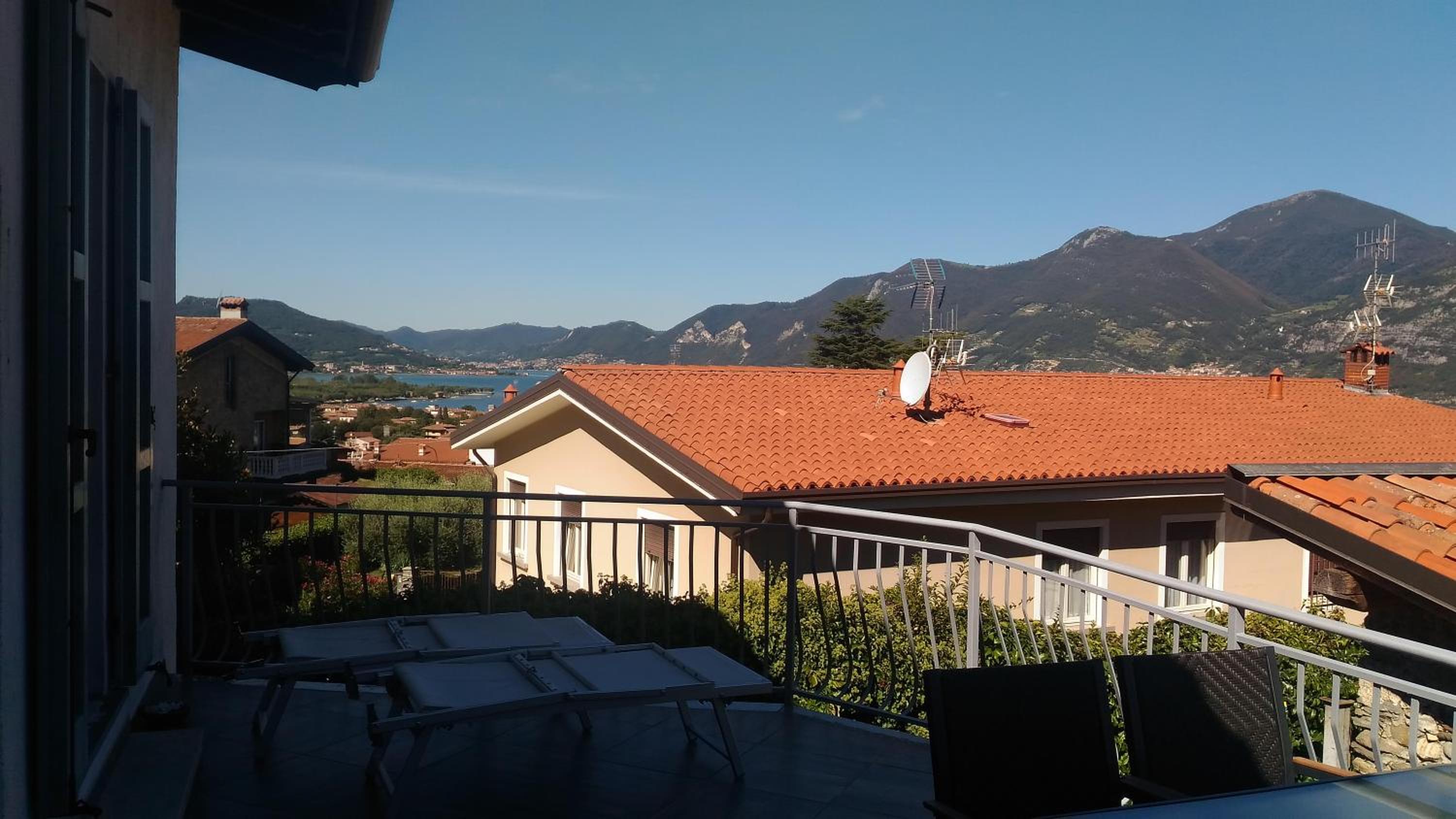 Double Room with Lake View photo 3