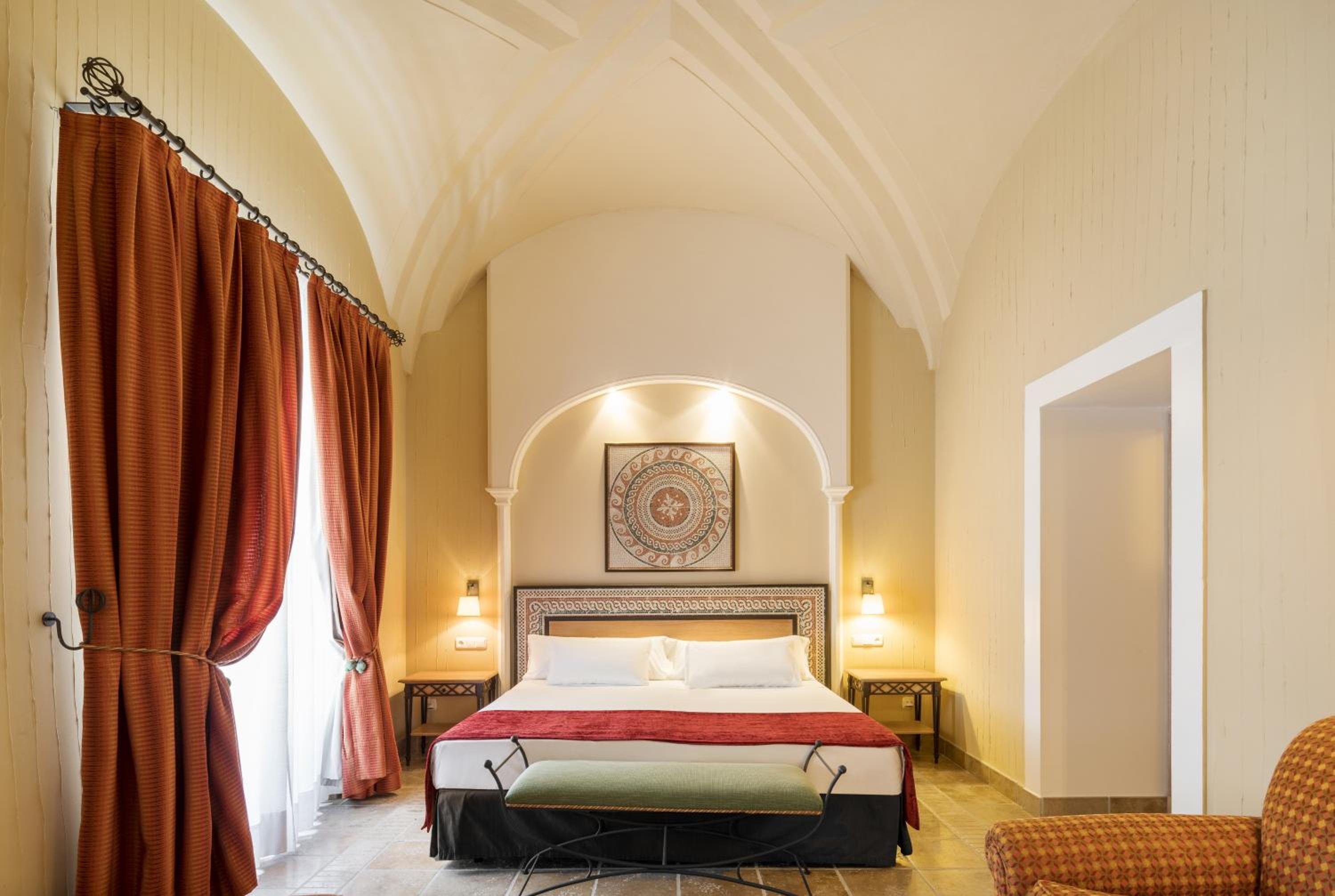 Junior Suite (2 Adults) - Photo 4