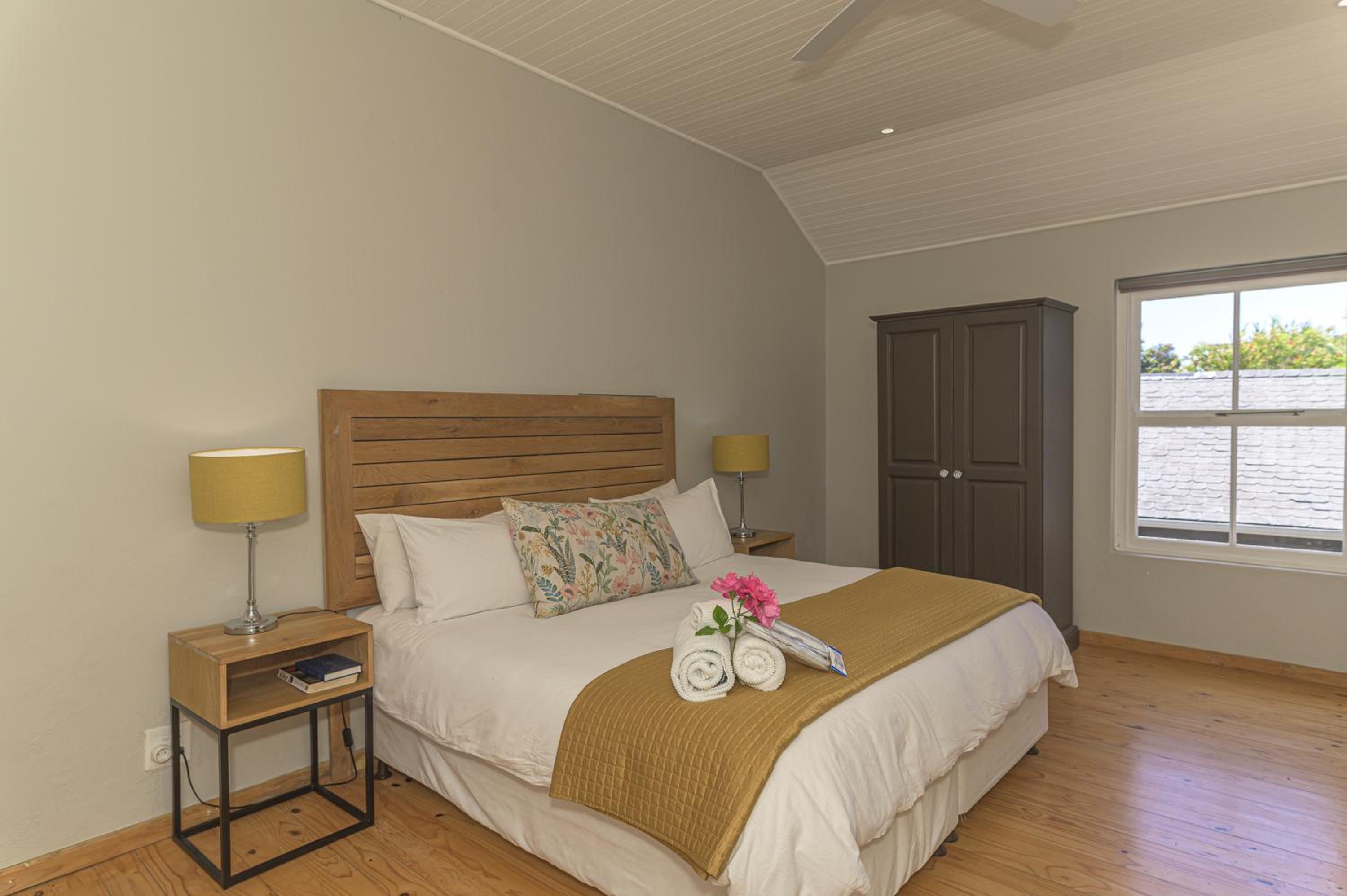 Standard Double Room photo 3