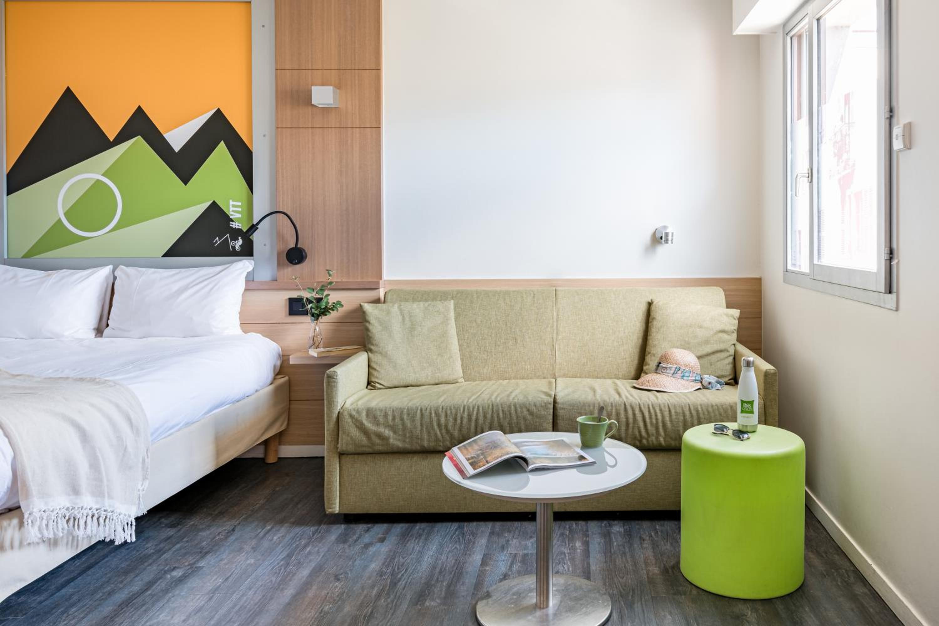 Superior Family Room - One double bed and One double sofa bed - Photo 4
