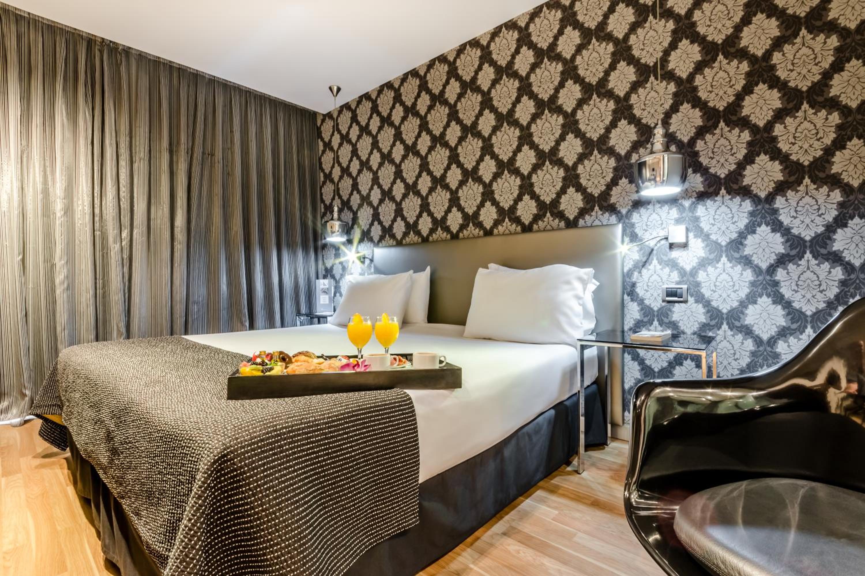 Junior Suite - Photo 1