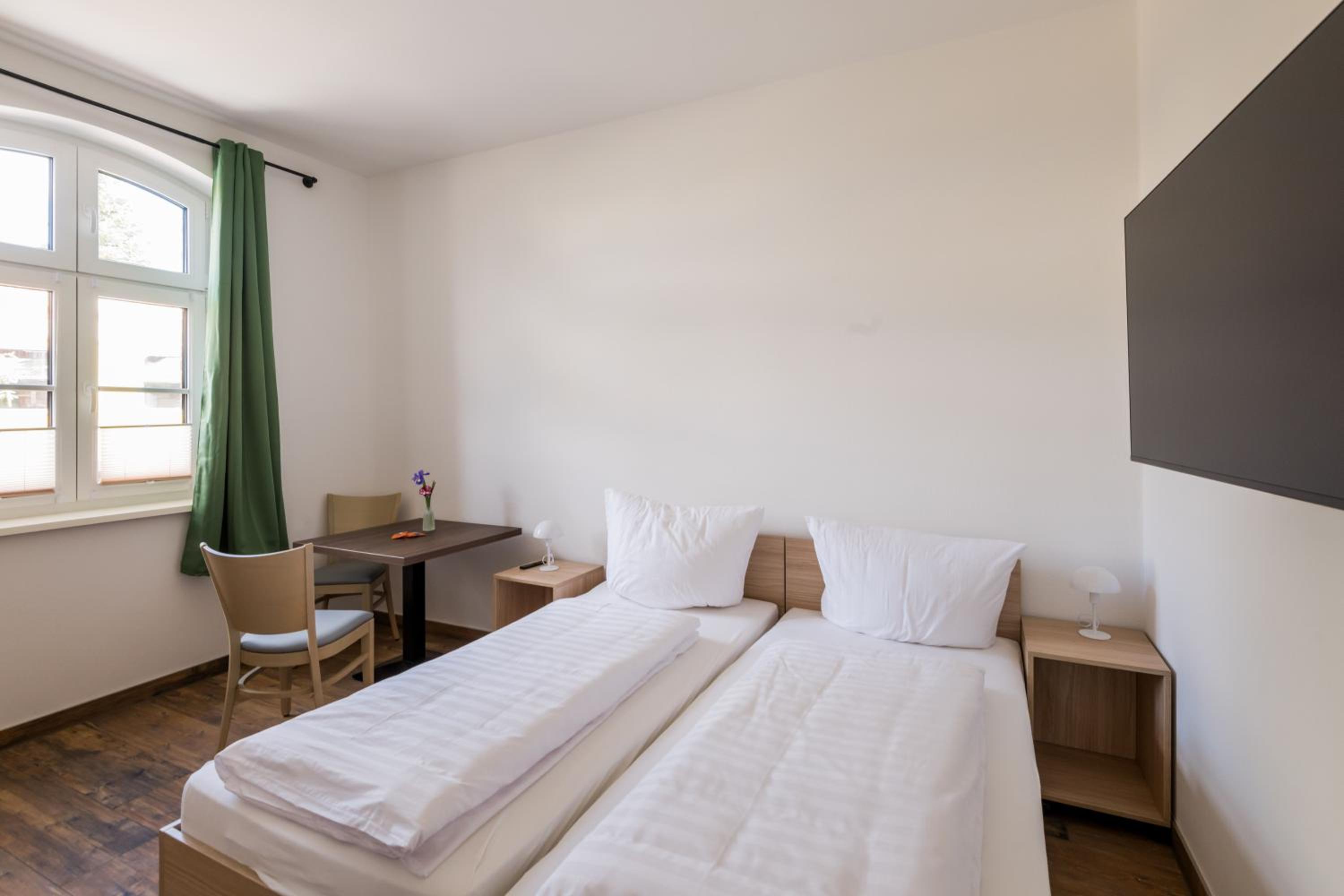 Apartment 3 photo 1