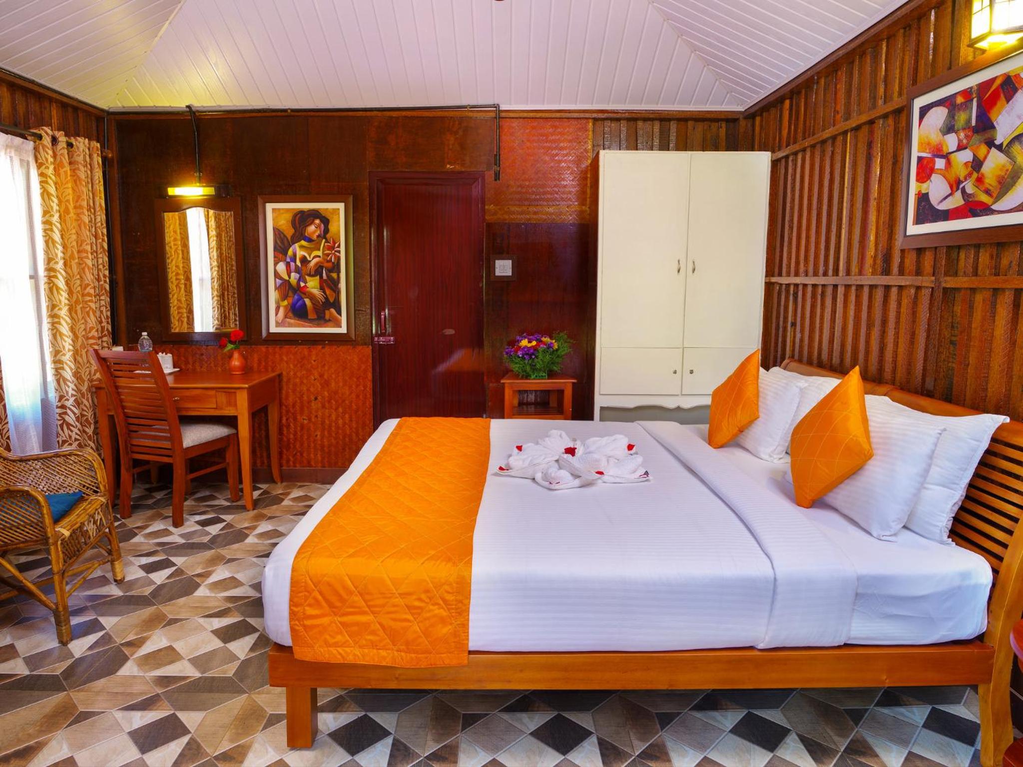 Standard Double Room with Fan photo 3