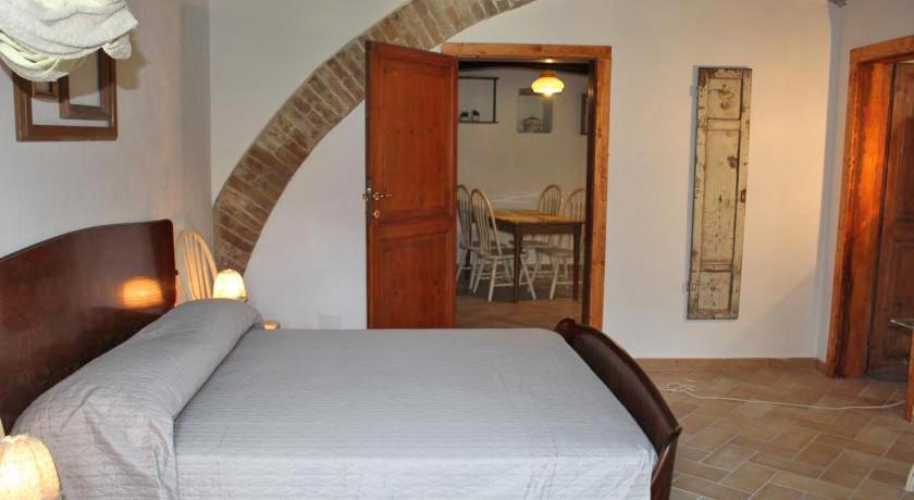 Suite with Mountain View photo 3