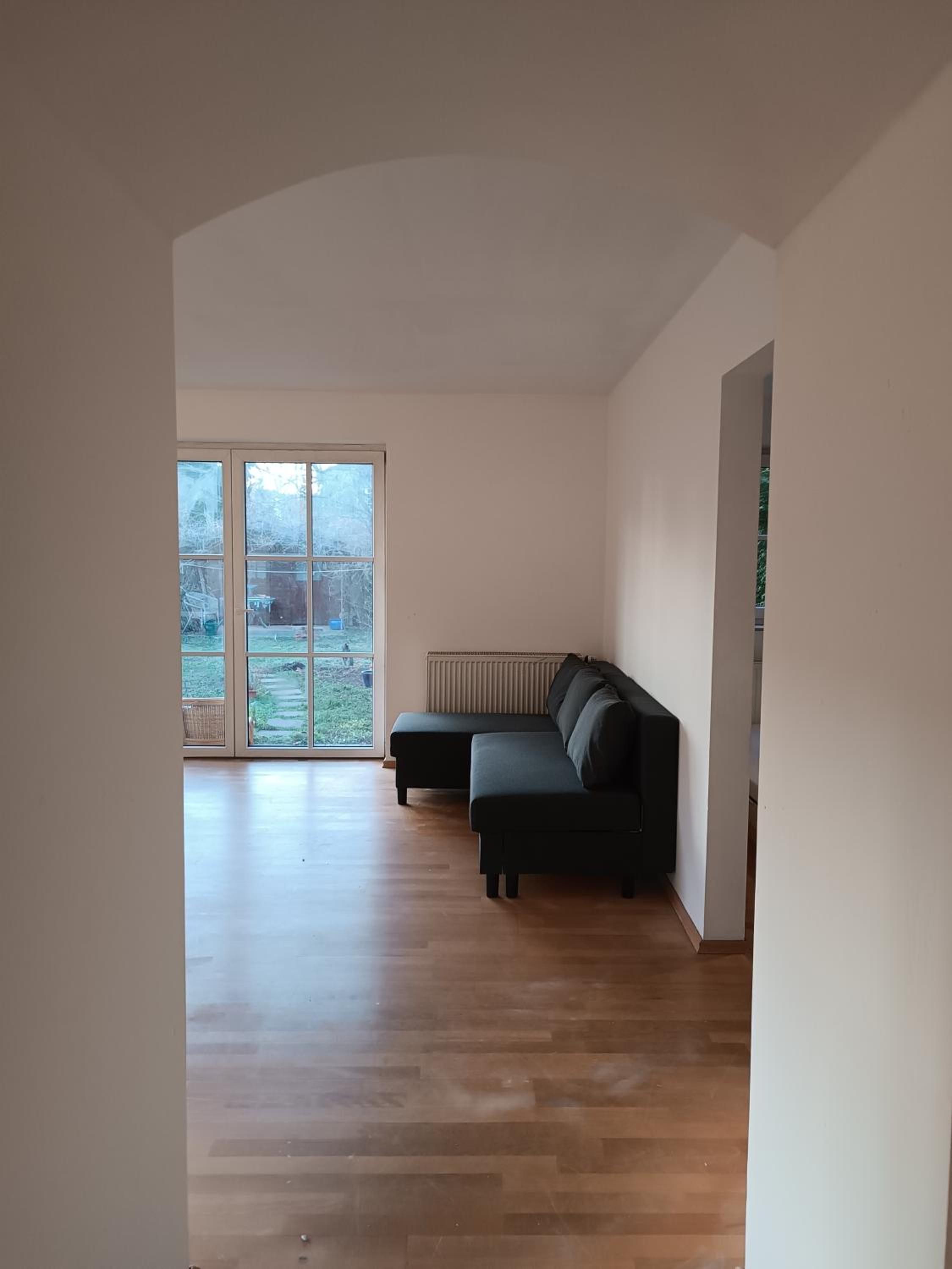 Two-Bedroom Apartment with Garden View photo 2